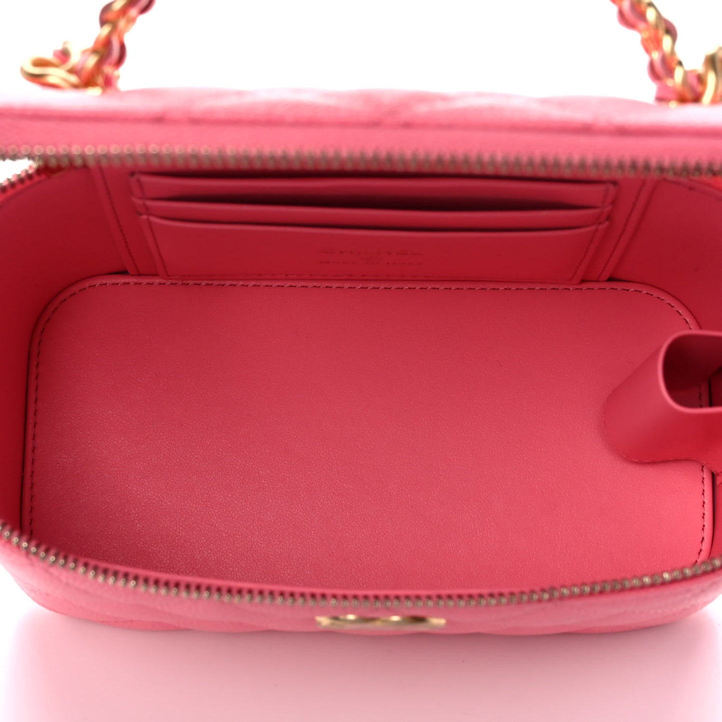 Shiny Caviar Quilted Pick Me Up Vanity Case Pink