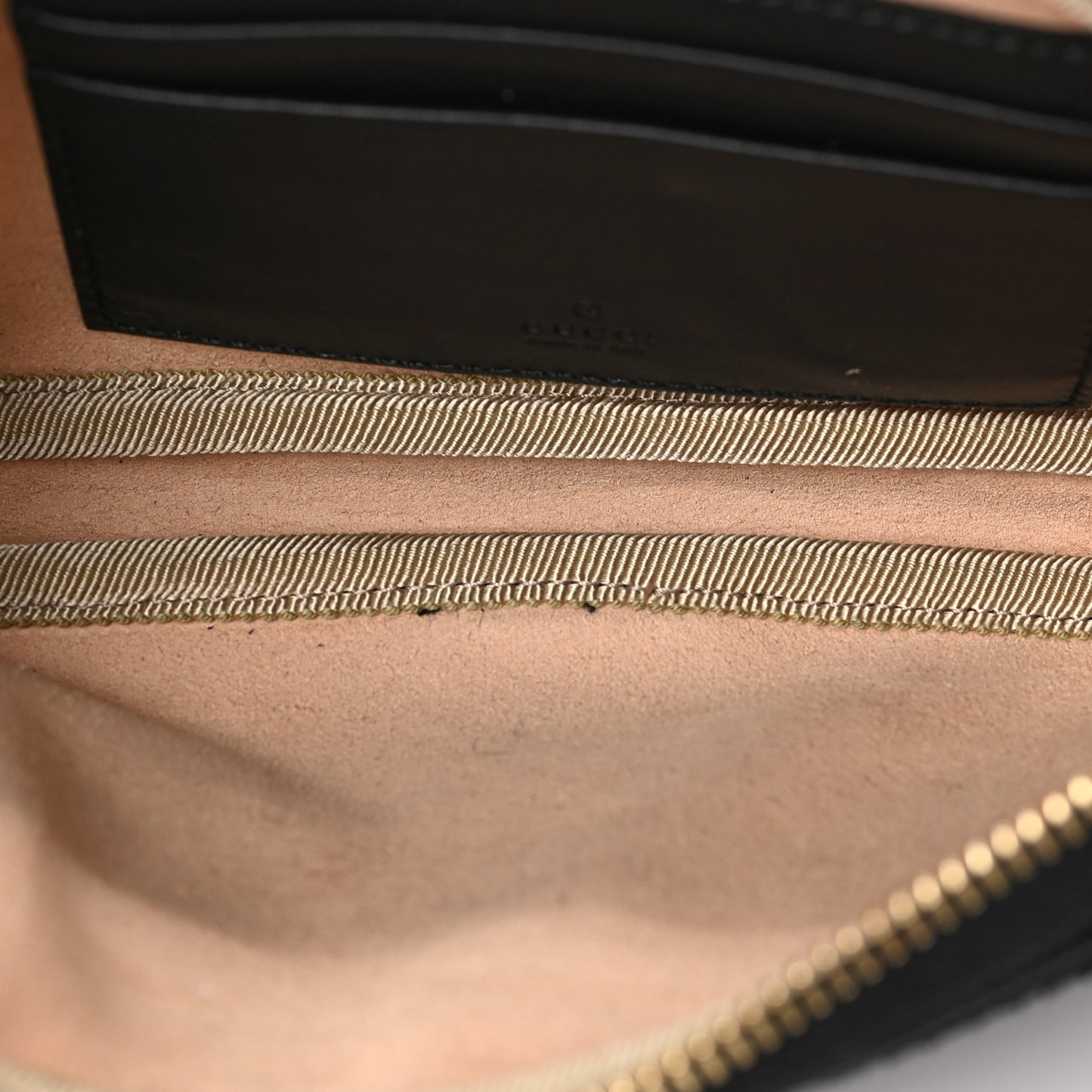 Grained Calfskin Ophidia Belted iPhone Case 80 32 80 32 Black