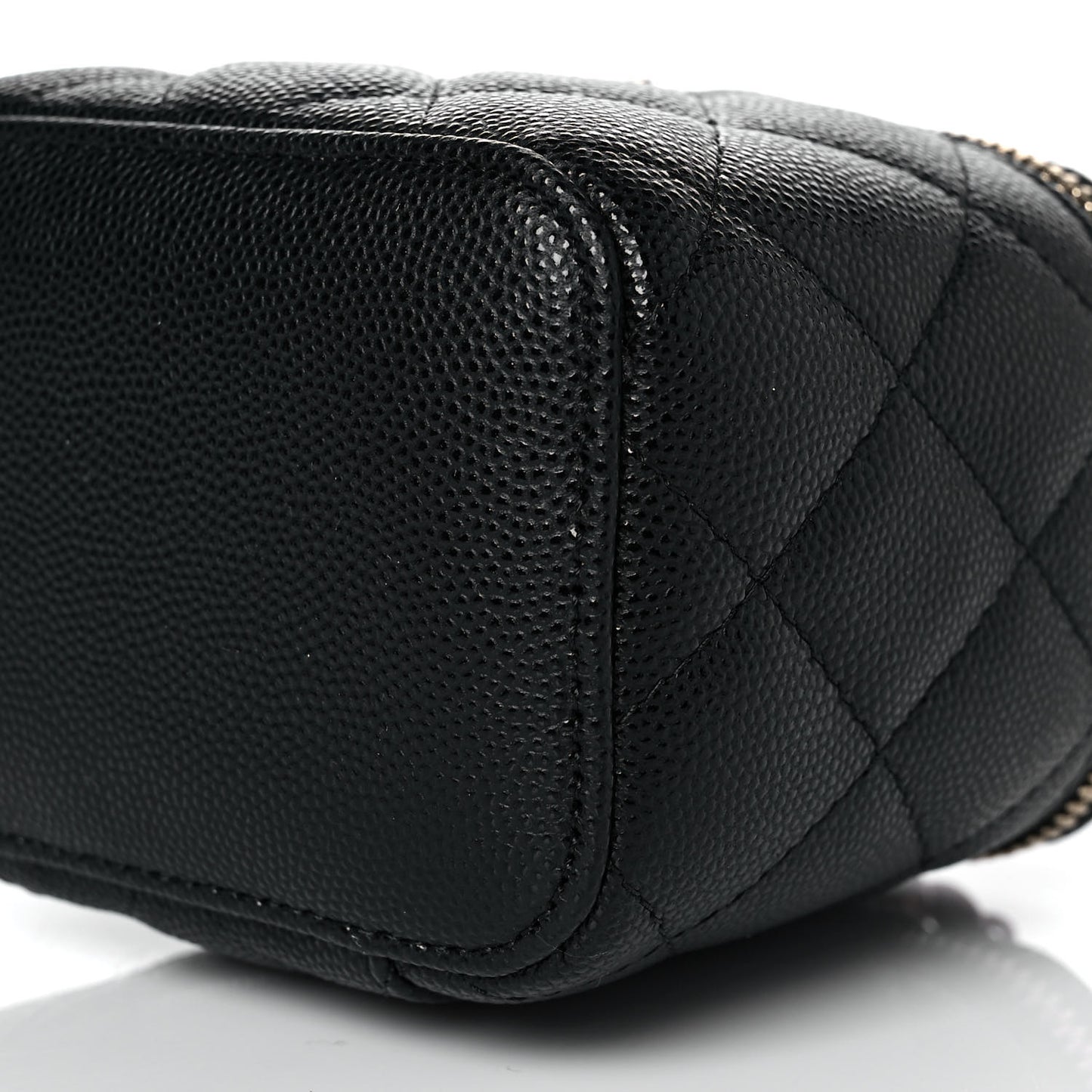 Caviar Quilted Mini Vanity Case With Chain Black