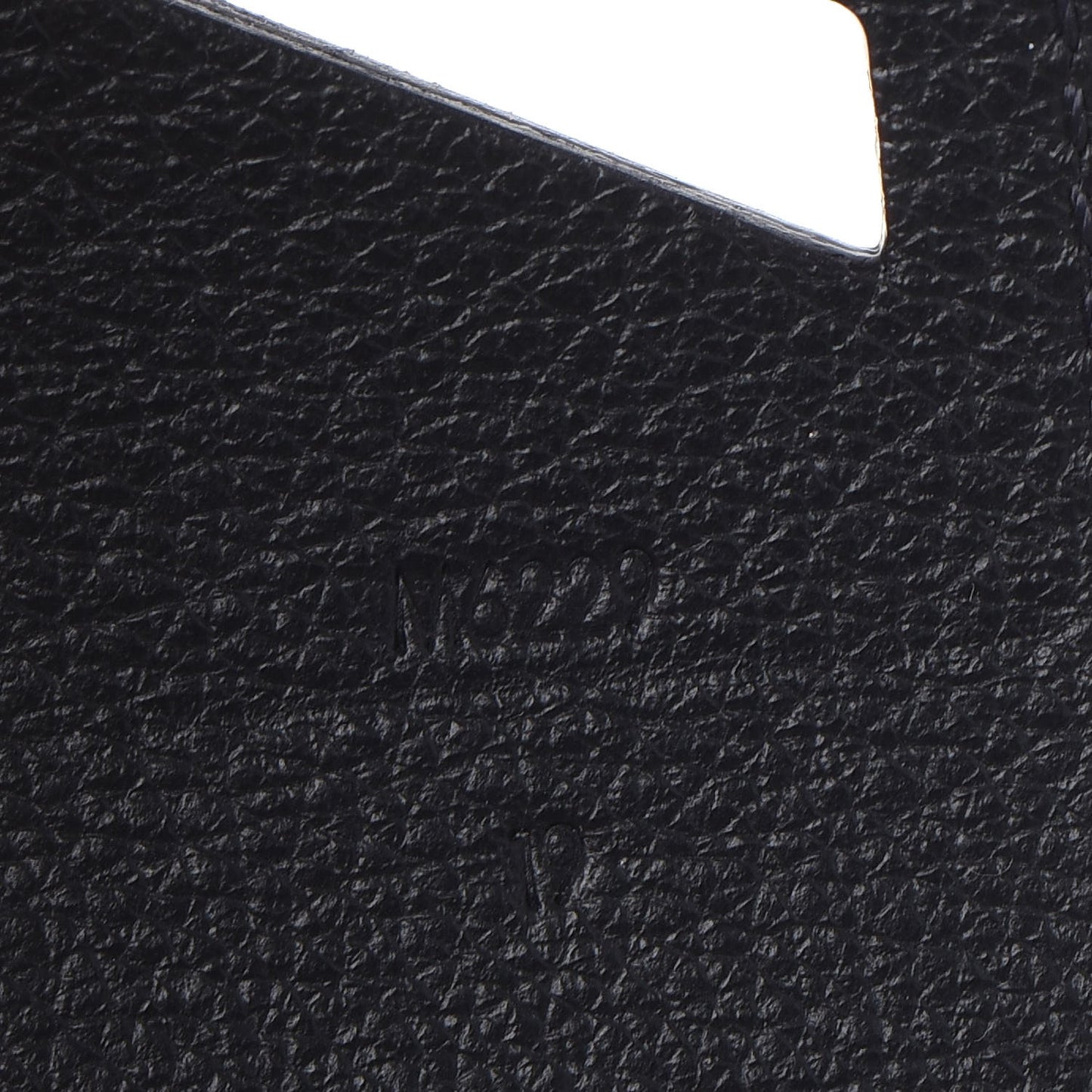 Epi Twist It Cuff 19 Indigo