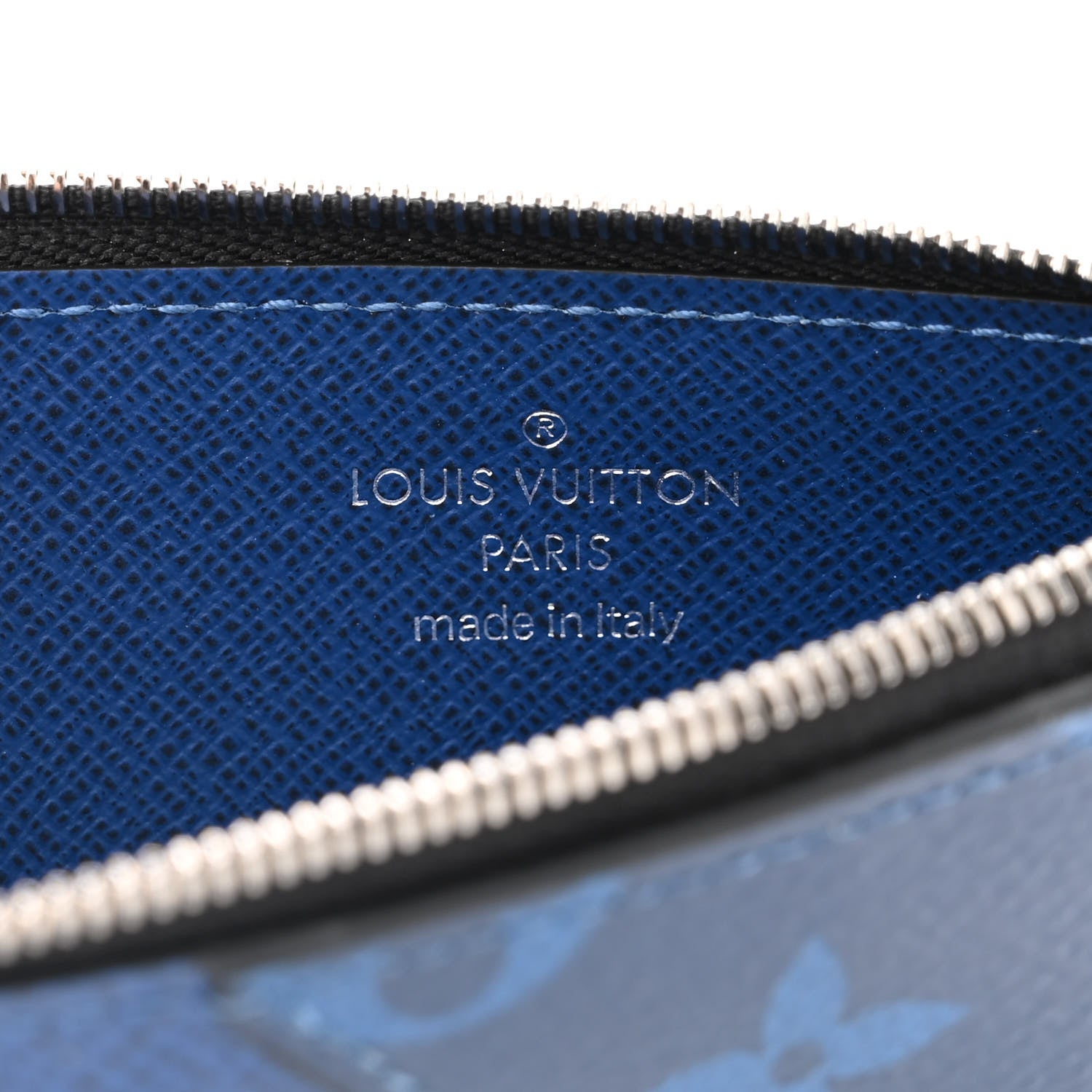 Louis Vuitton Monogram Taiga Coin Card Holder Cobalt 6 of 7