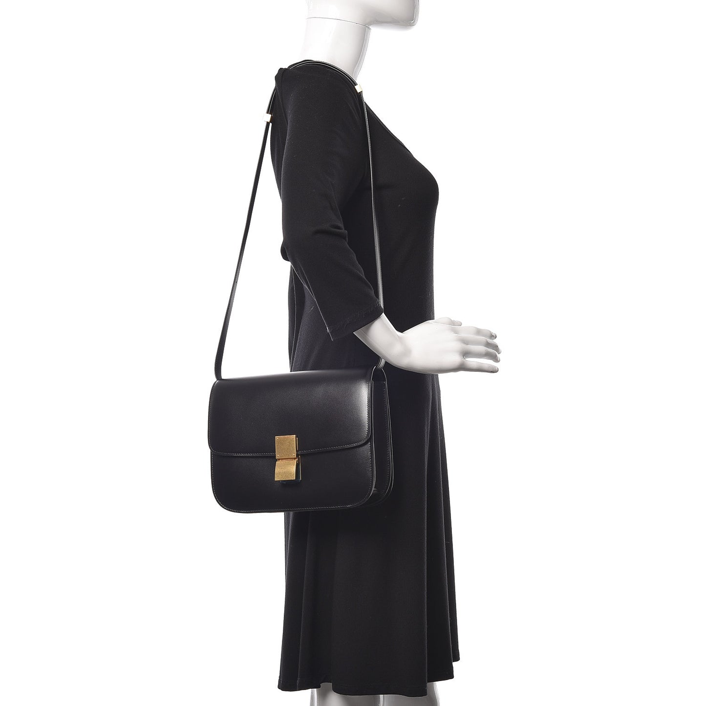 Box Calfskin Medium Classic Box Flap Bag Black