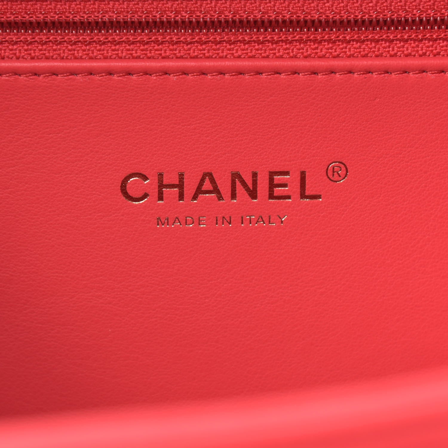 Chanel Caviar Quilted Large CC Filigree Vanity Case Red 6 of 10