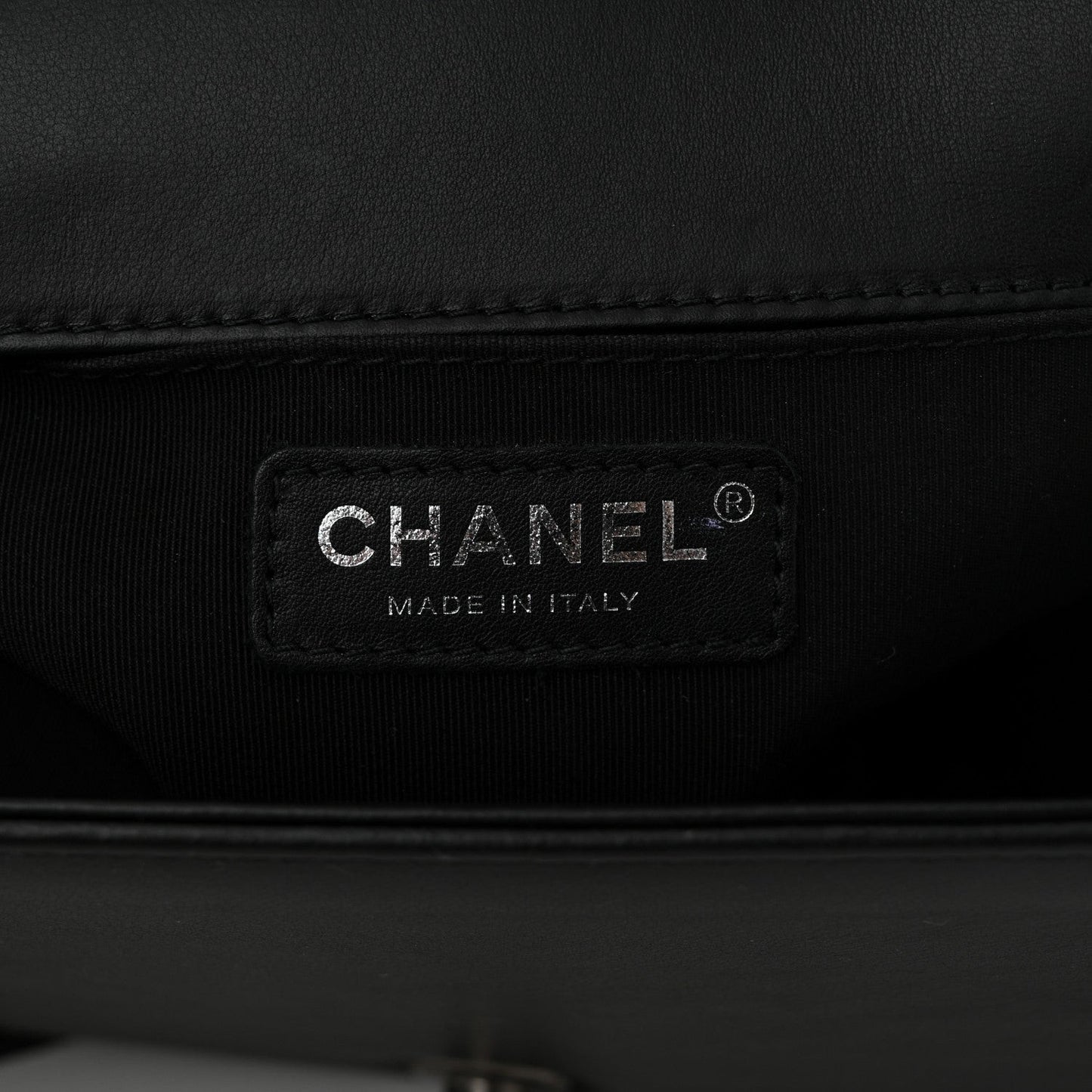 Lambskin Quilted Medium Boy Flap Black