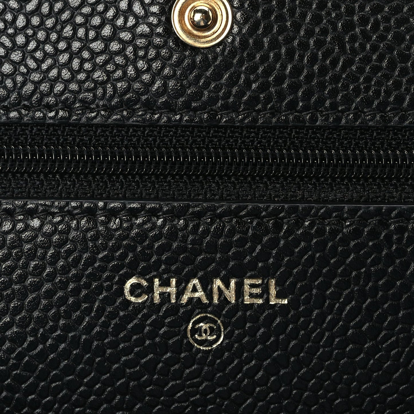 Caviar Quilted Wallet On Chain WOC Black