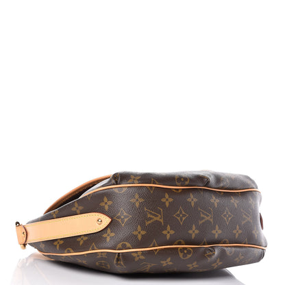 Louis Vuitton Monogram Tulum PM 4 of 10