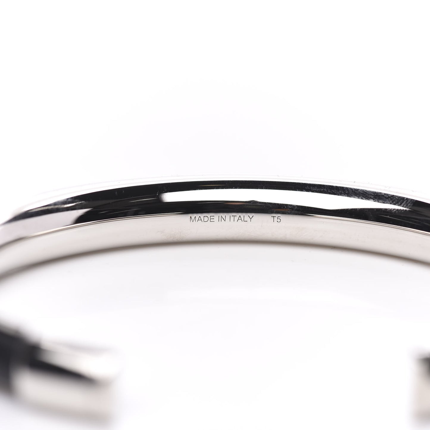 Swift Paris Tokyo Cuff Bracelet T5 Black