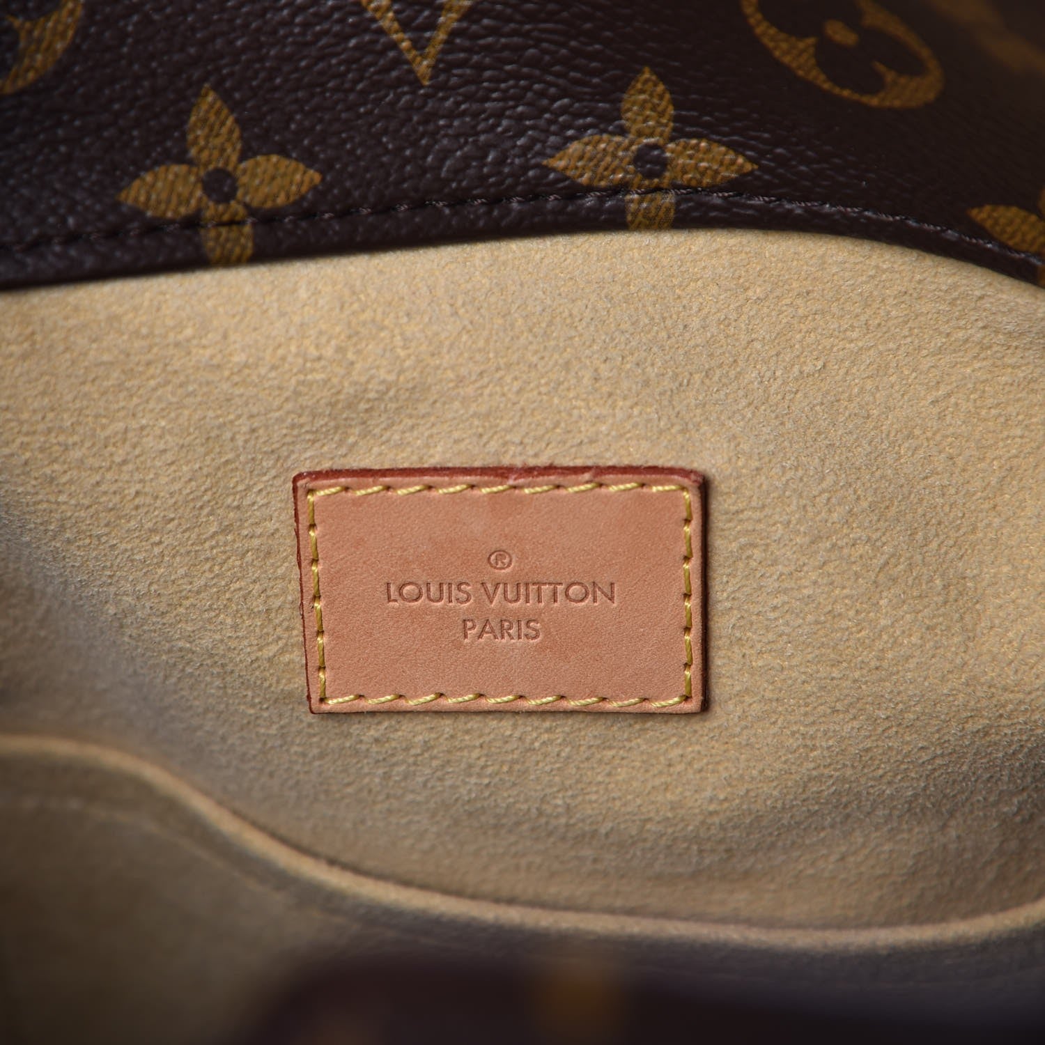 Louis Vuitton Monogram Artsy MM 6 of 8