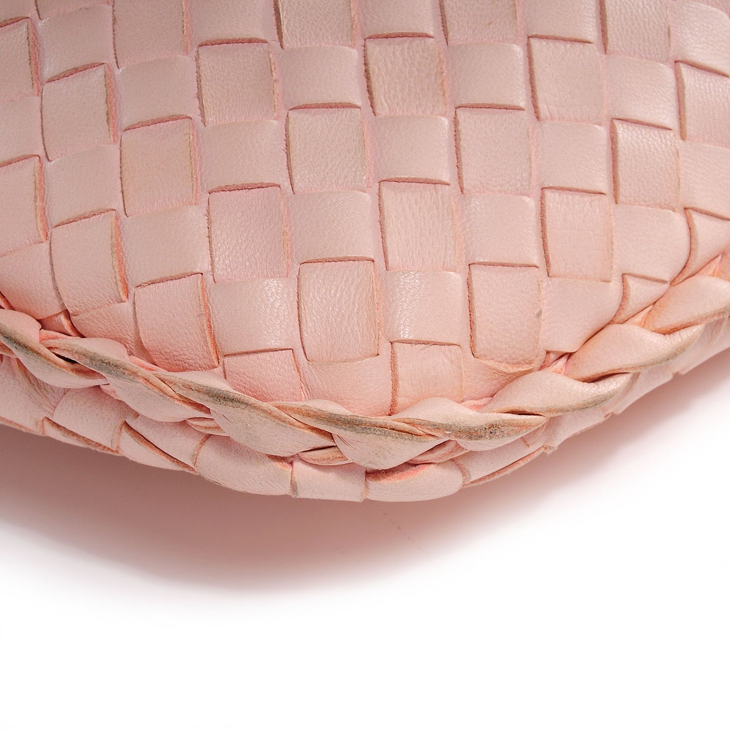 Nappa Intrecciato Medium Veneta Hobo Magnolia