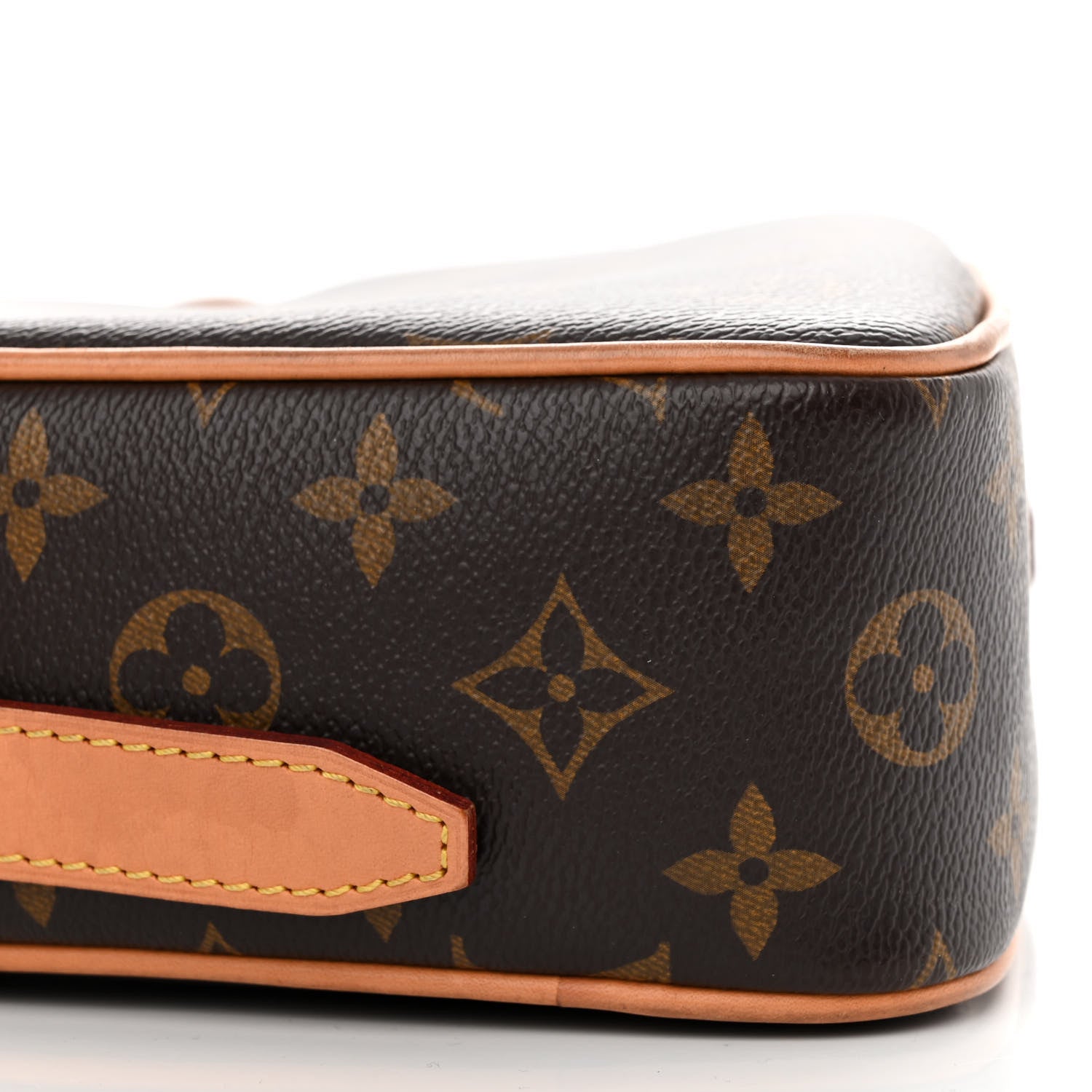 Louis Vuitton Monogram Game On Coeur 8 of 10