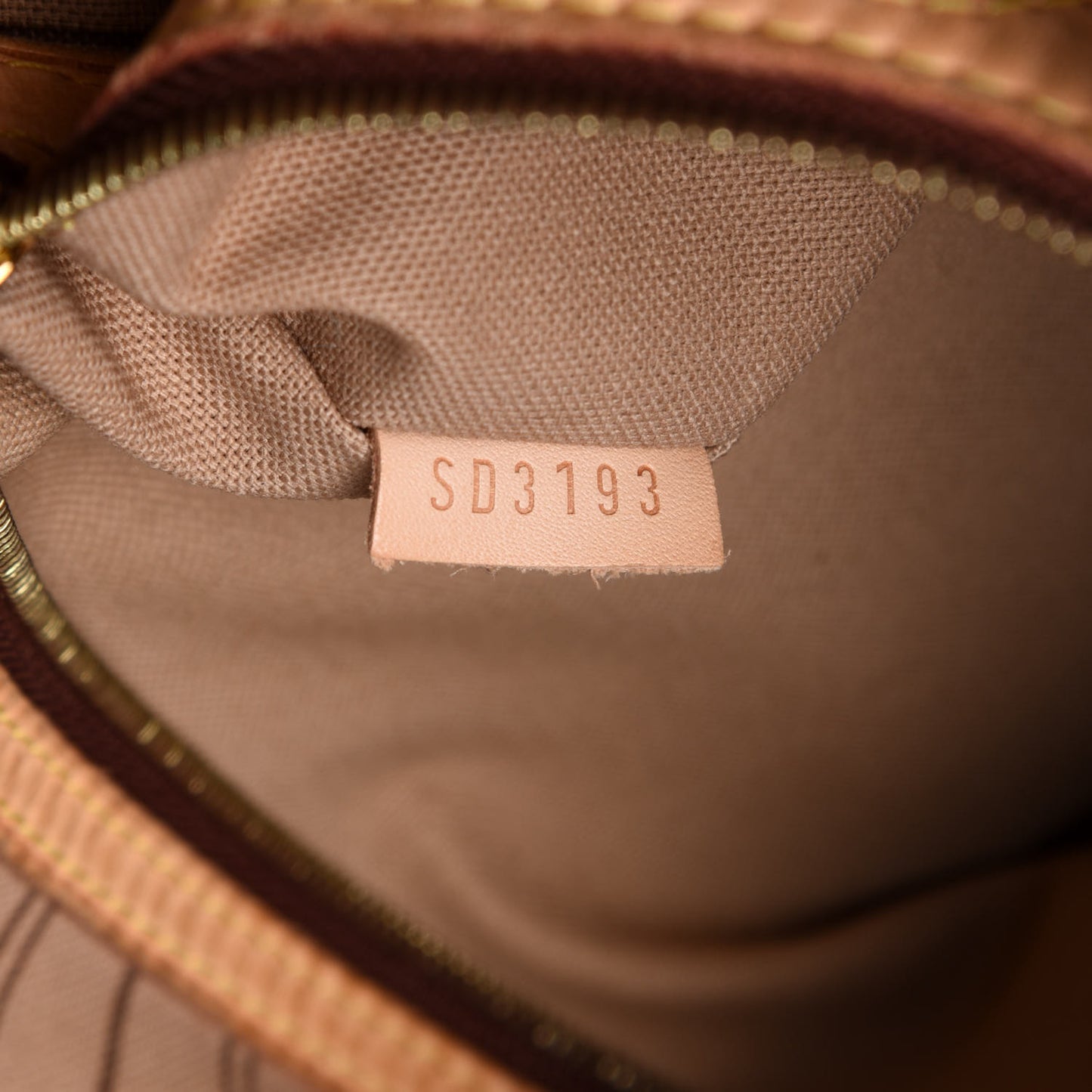 Monogram Delightful MM