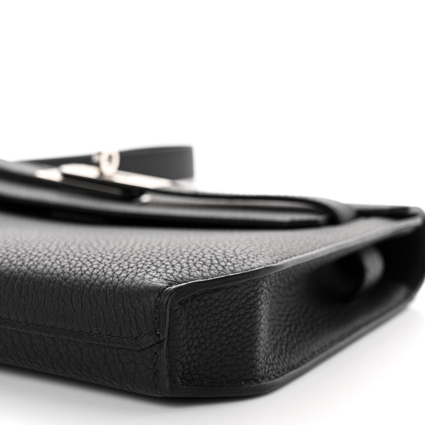 Togo Kelly Depeches 25 Pouch Black