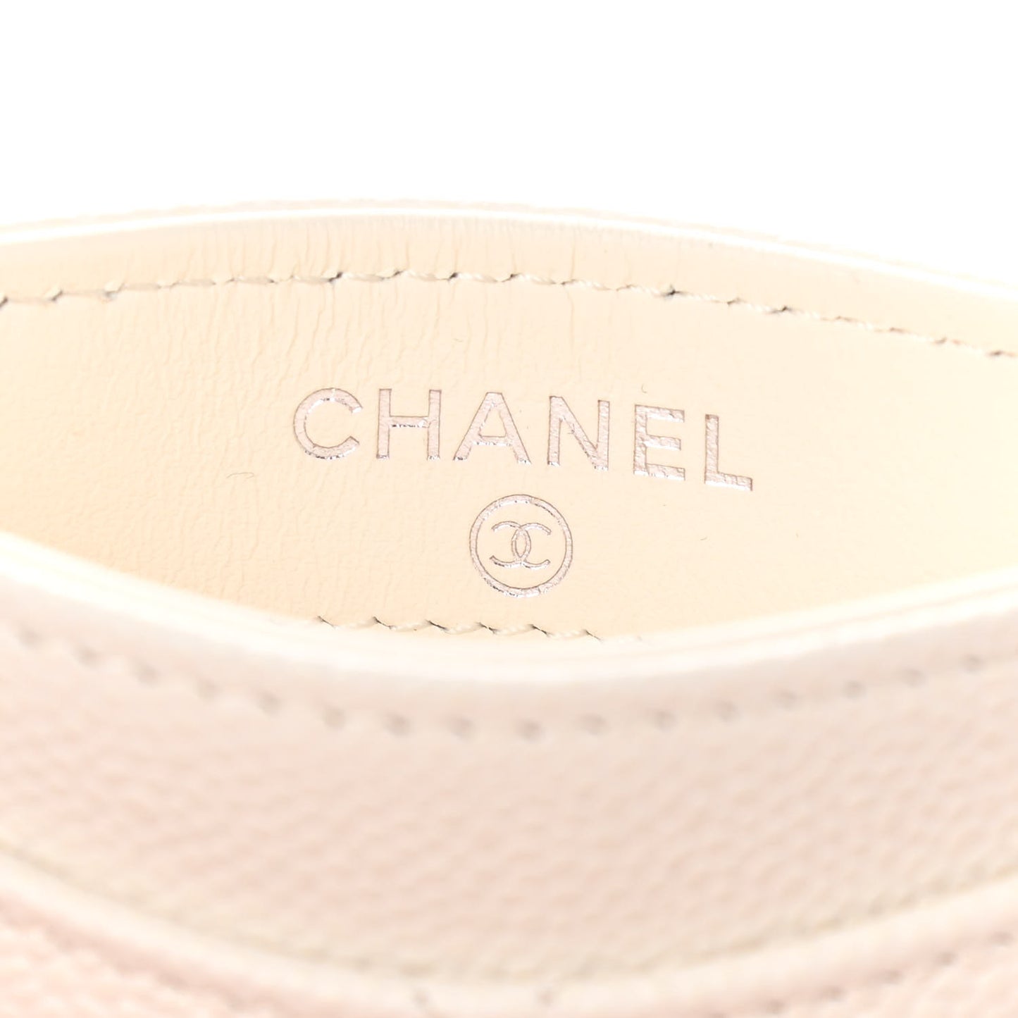 Caviar Quilted Card Holder White