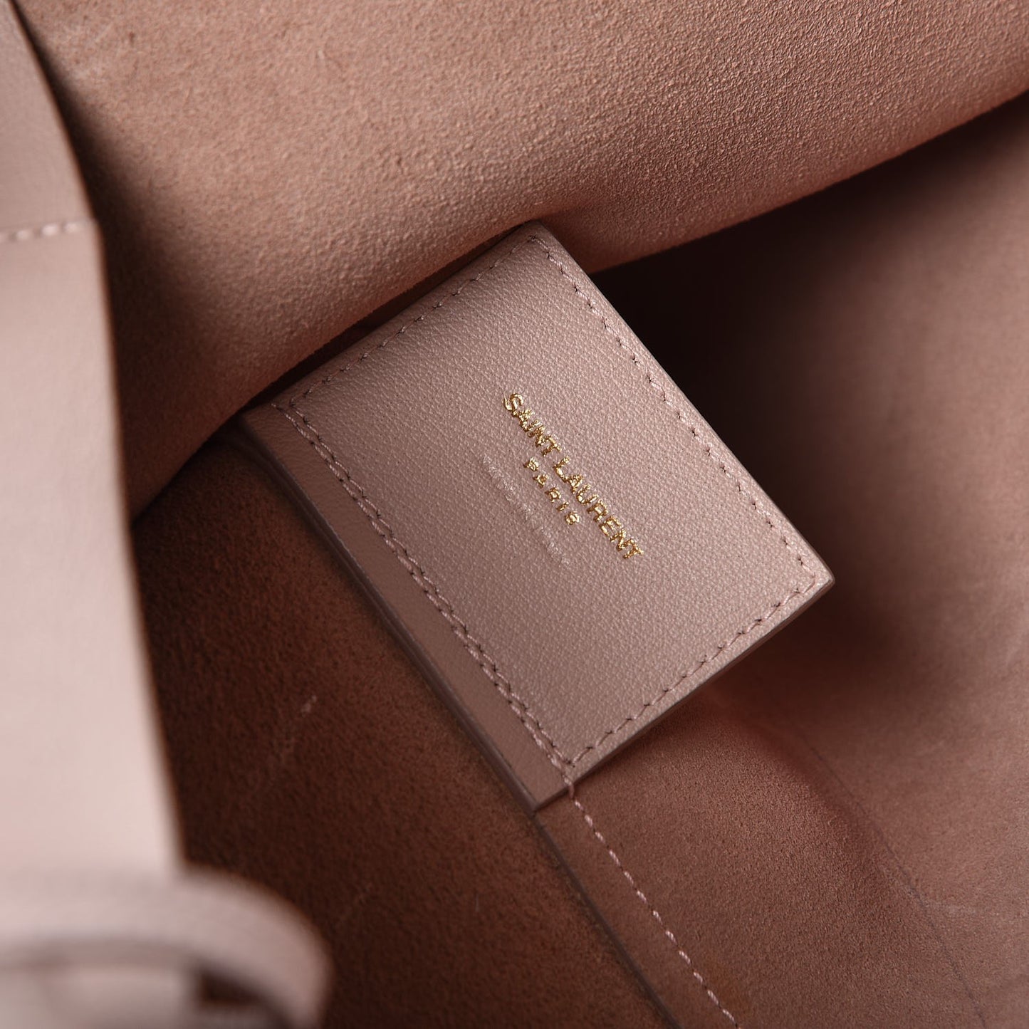 Calfskin Medium Shopping Tote Rose Antic