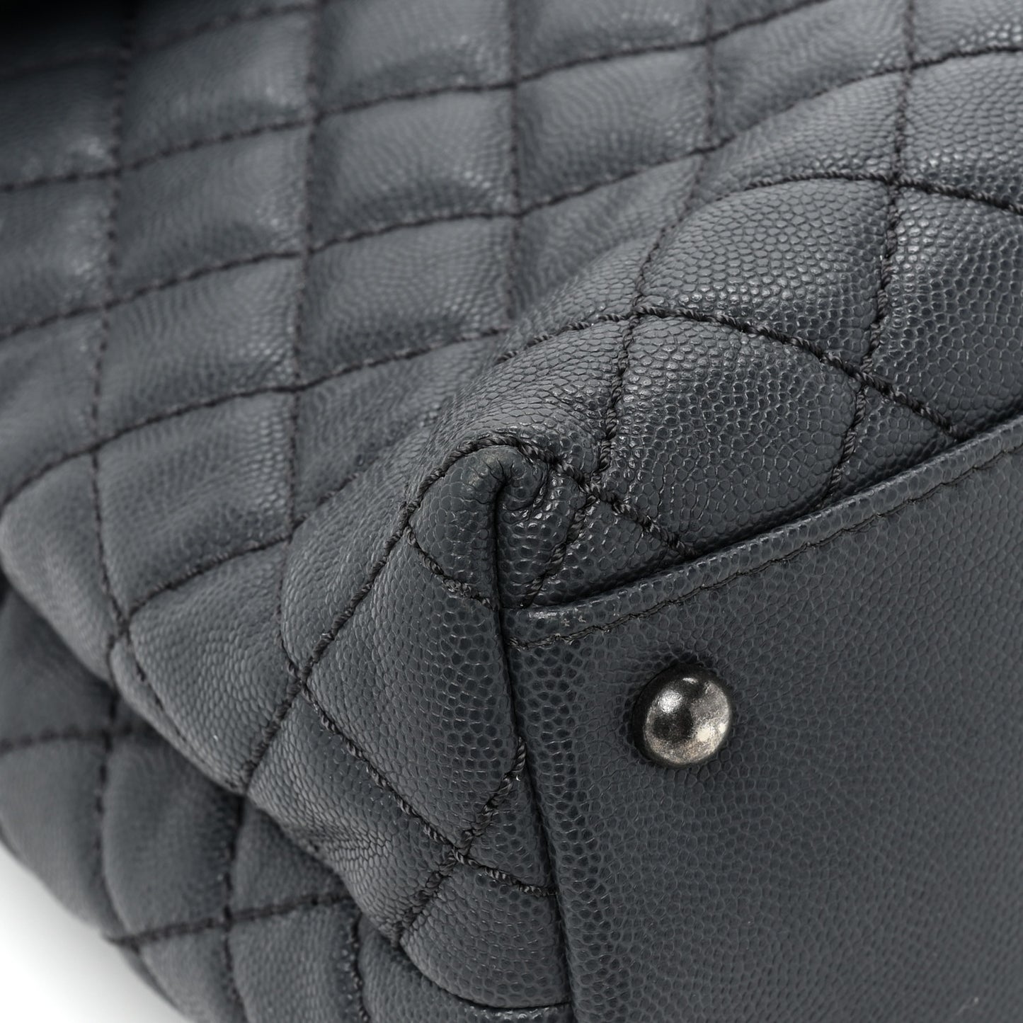 Caviar Lizard Quilted Large Coco Handle Flap Grey