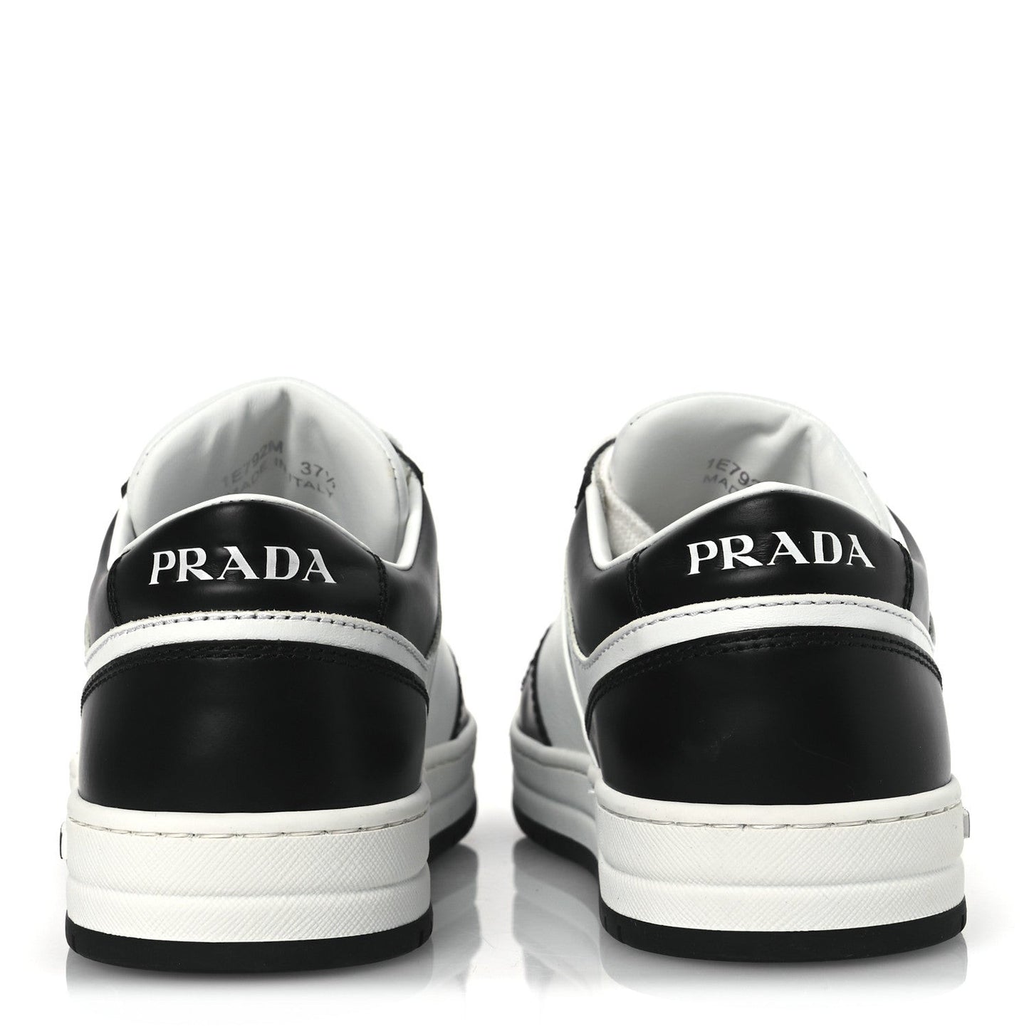 Vitello Sport Spazzolato Rois Metal Triangle Logo Downtown Low Top Sneakers 37.5 White Black