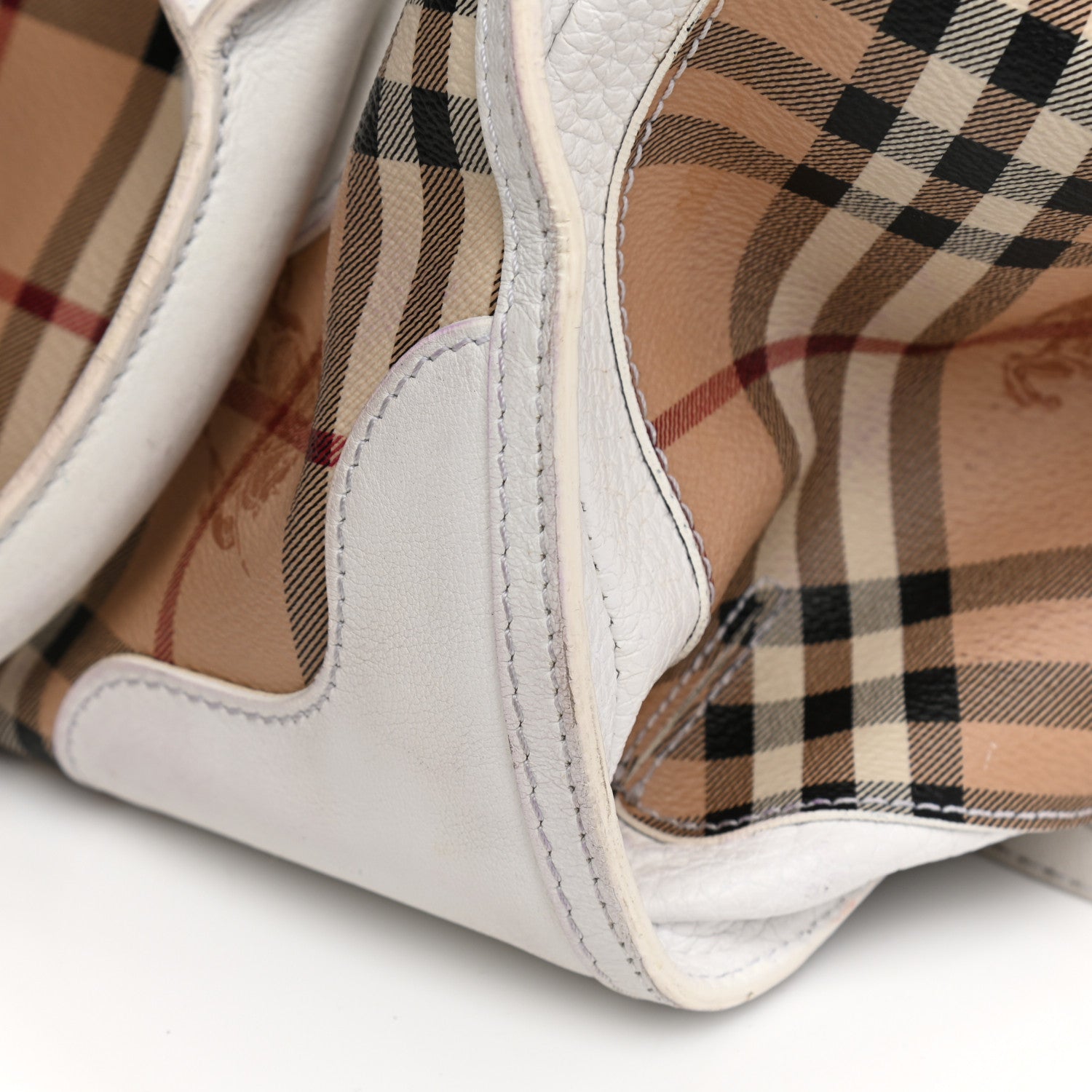 Burberry Haymarket Check Small Gladstone White 29 of 41