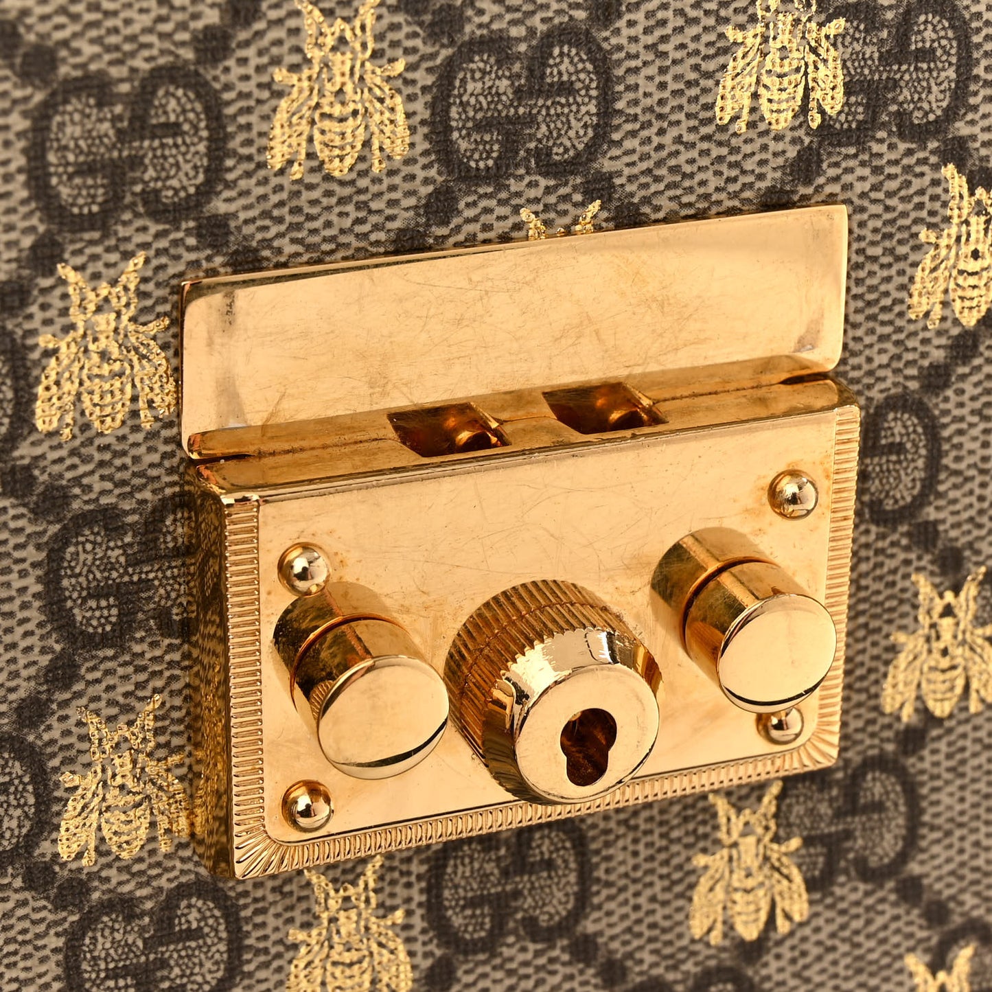 GG Supreme Monogram Bees Medium Padlock Tote Beige Oro Black