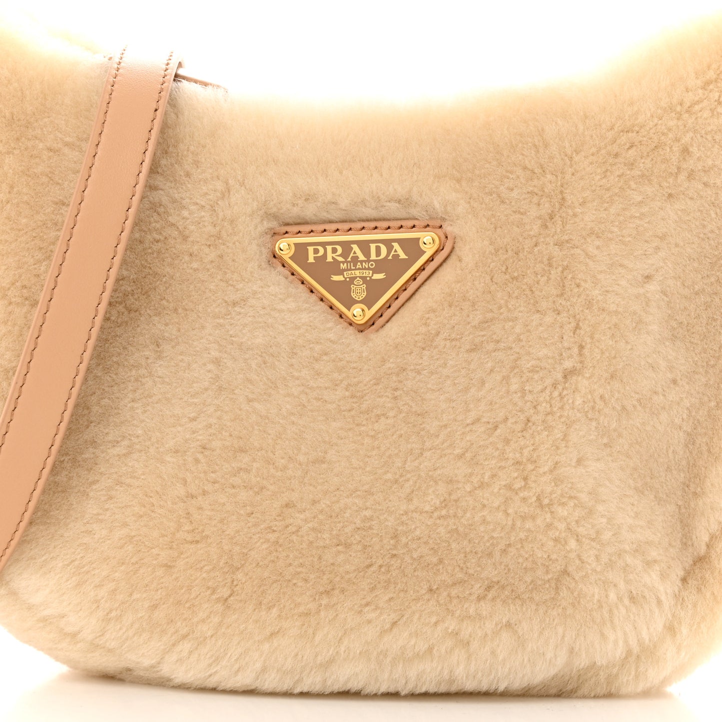Shearling Arque Shoulder Bag Ecru Noisette