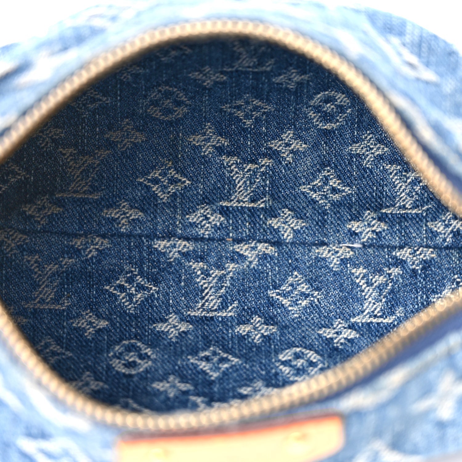 Louis Vuitton Monogram Denim Hills Pochette Blue 4 of 9