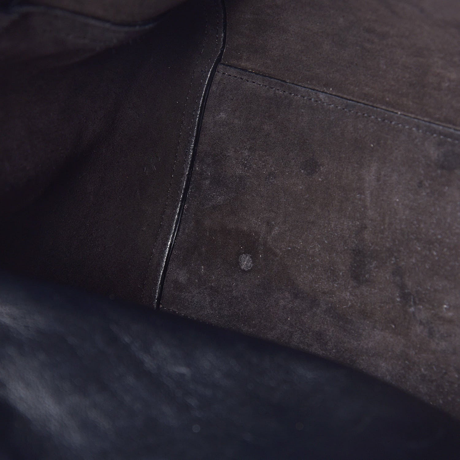 Saint Laurent Calfskin Medium Amber Tote Black 8 of 13