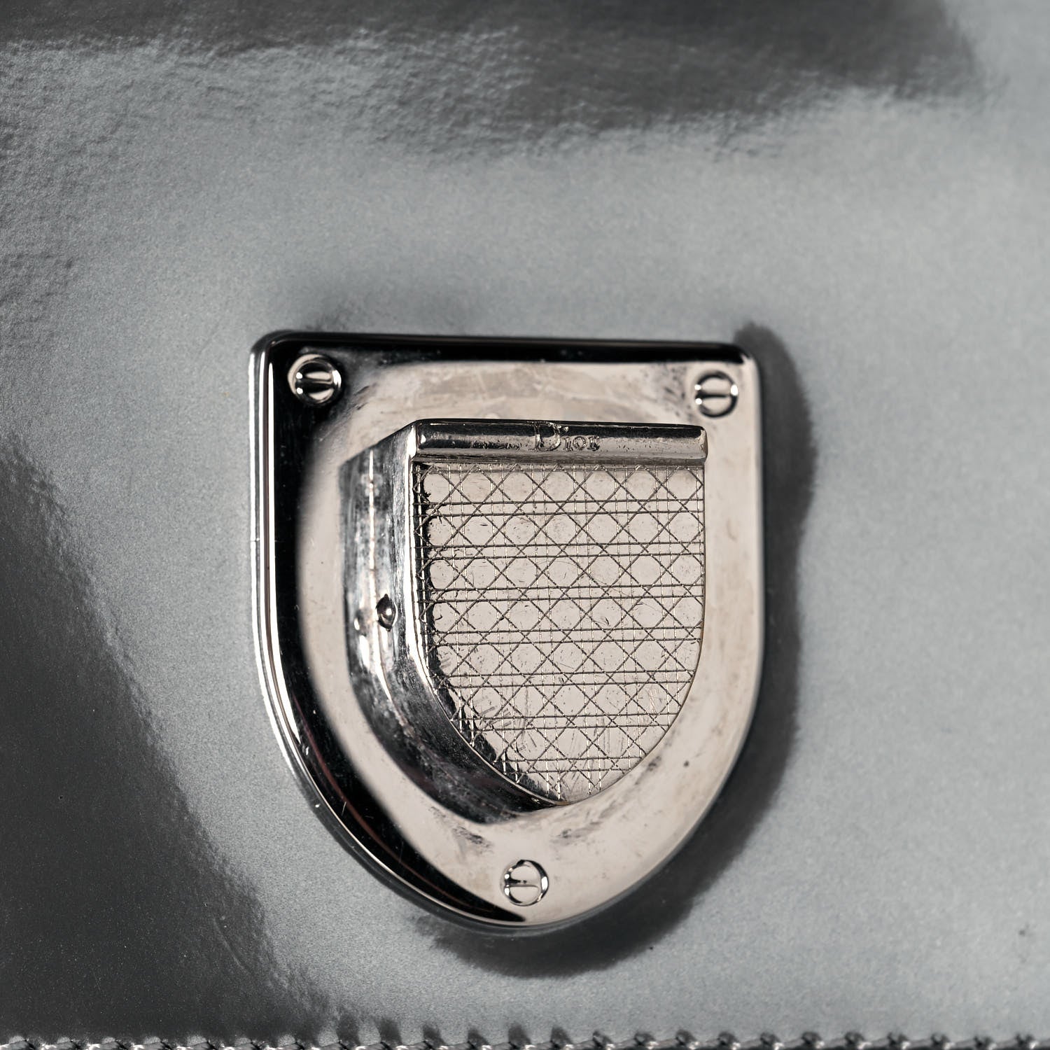 Christian Dior Metallic Patent Micro-Cannage Small Diorama Flap Bag Silver 17 of 18