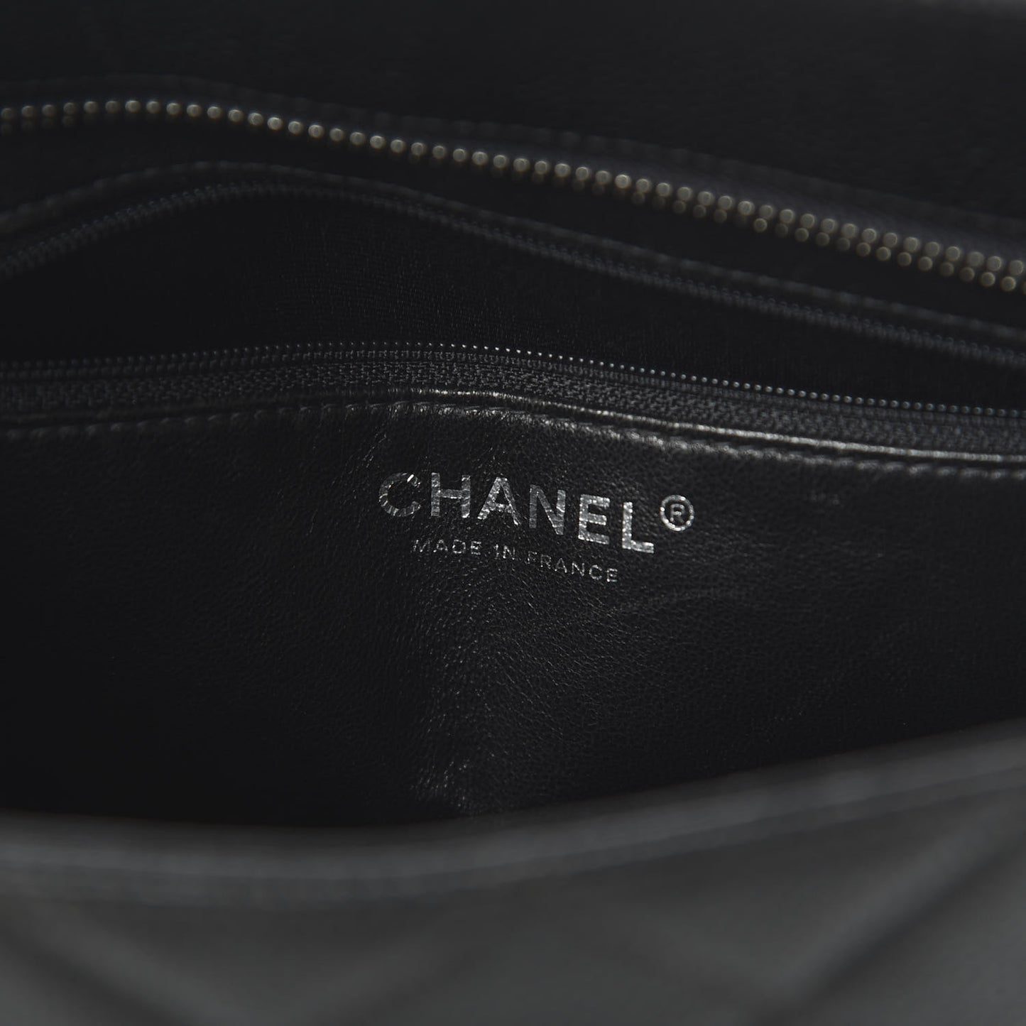 Caviar Quilted Medallion Tote Black