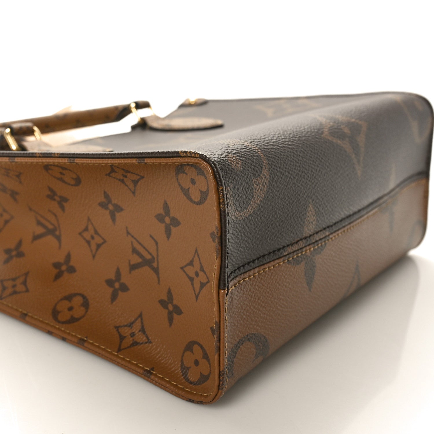 Louis Vuitton Reverse Monogram Giant Onthego PM 8 of 9