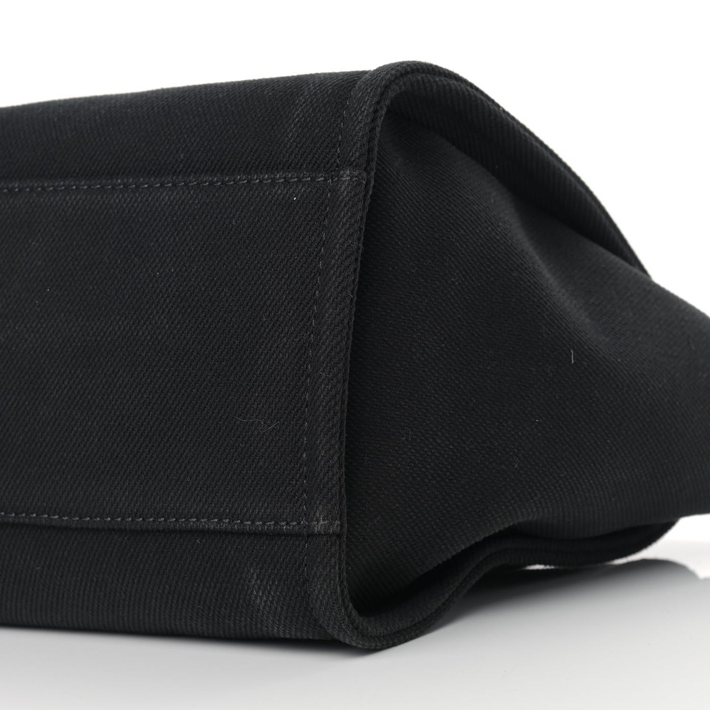 Canvas Pearl Medium Deauville Tote Black