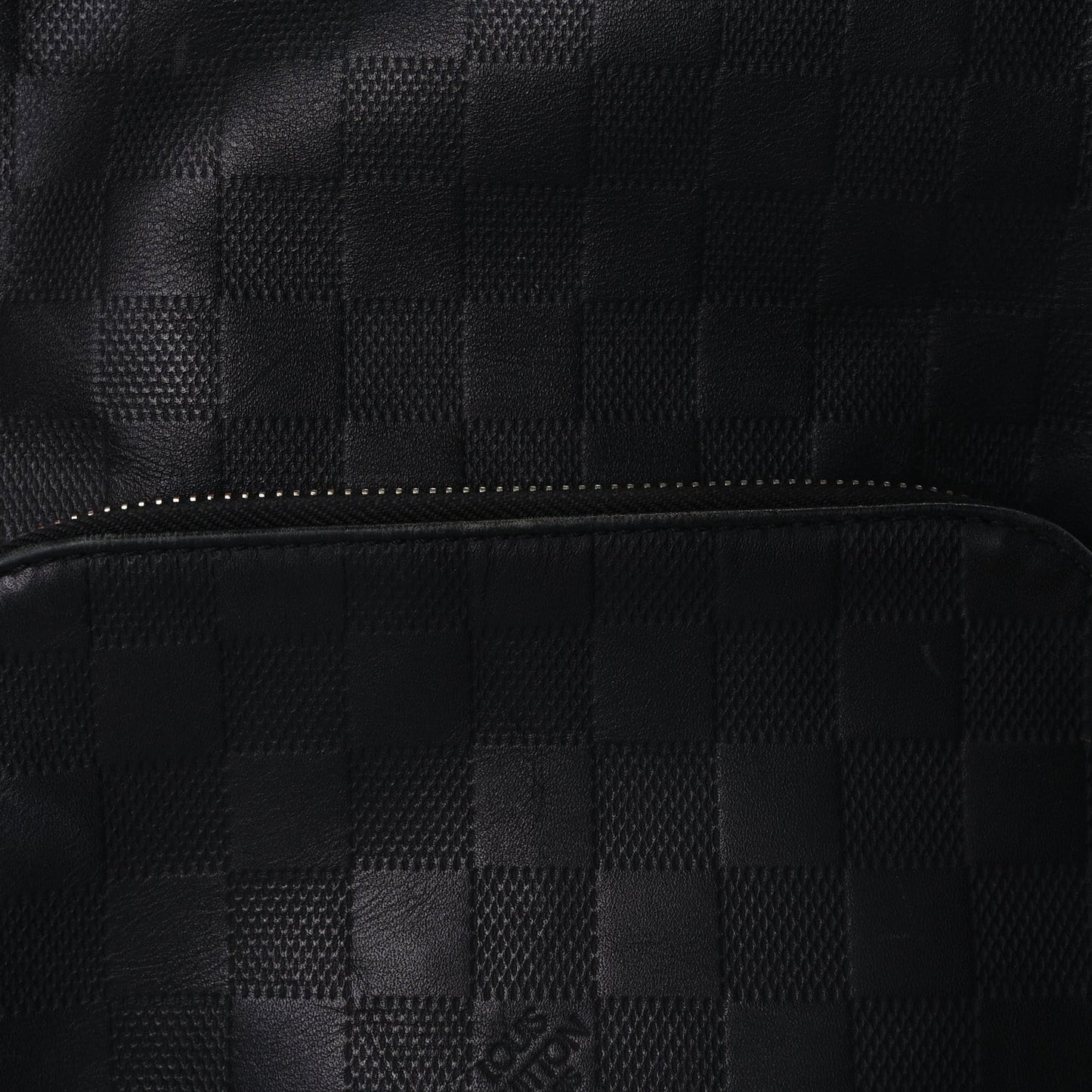 Damier Infini Avenue Sling Bag Onyx