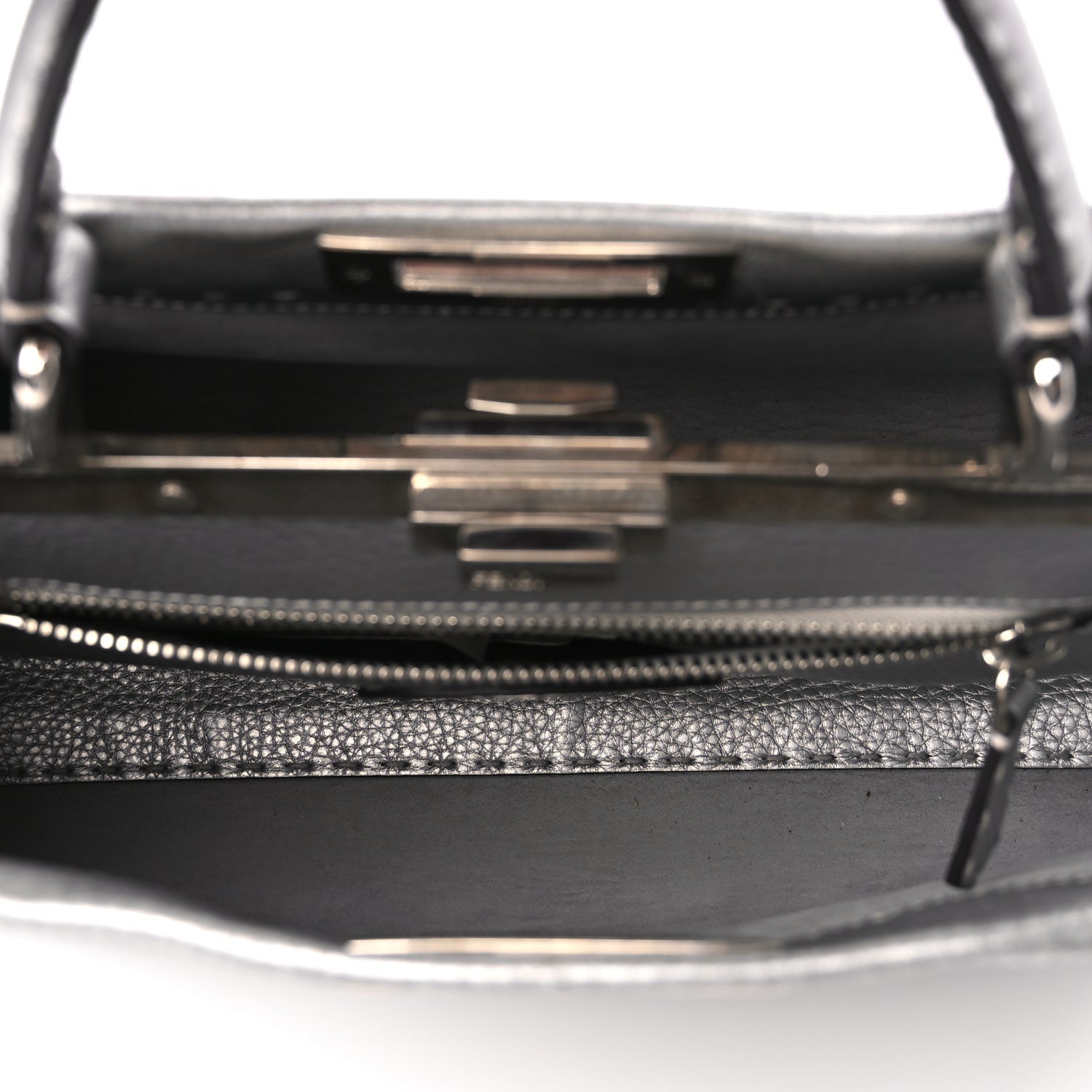 Fendi Cuoio Romano Lux Selleria Medium Peekaboo Iconic Satchel Argento 4 of 8