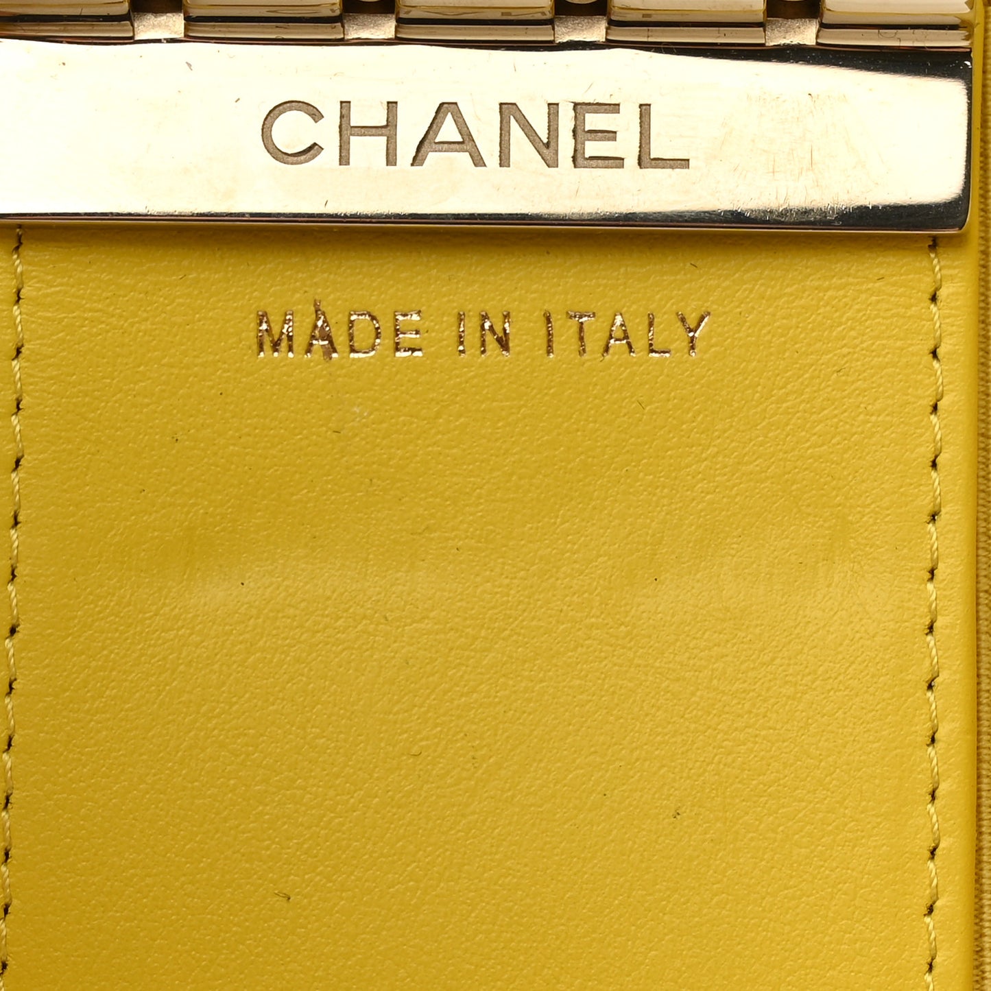 Caviar Quilted Classic 4 Key Holder Wallet Yellow