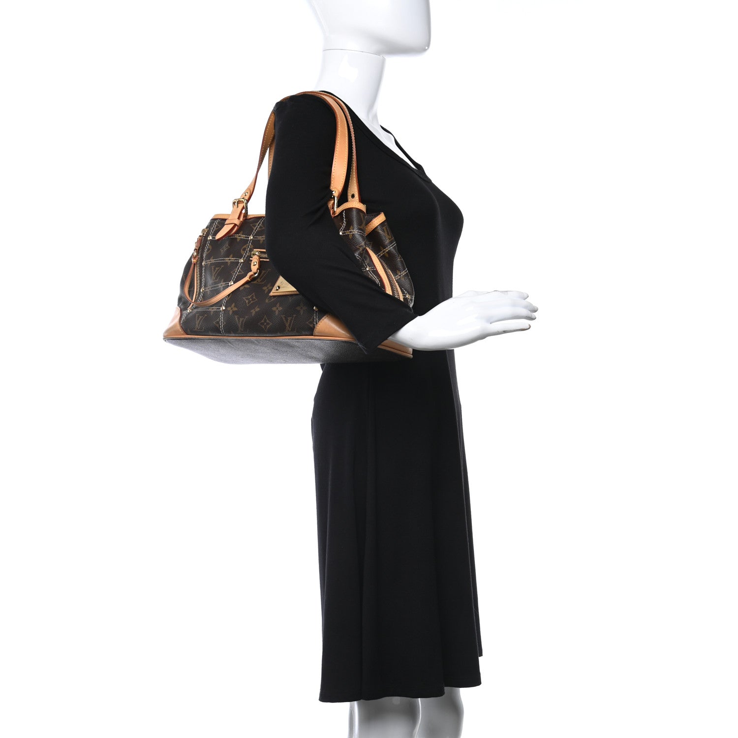 Louis Vuitton Monogram Riveting 2 of 11