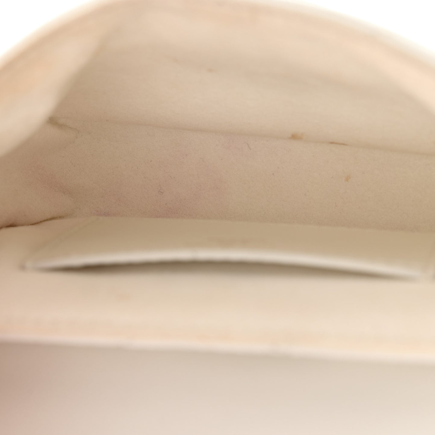 Calfskin New Wave Multi Pochette Snow