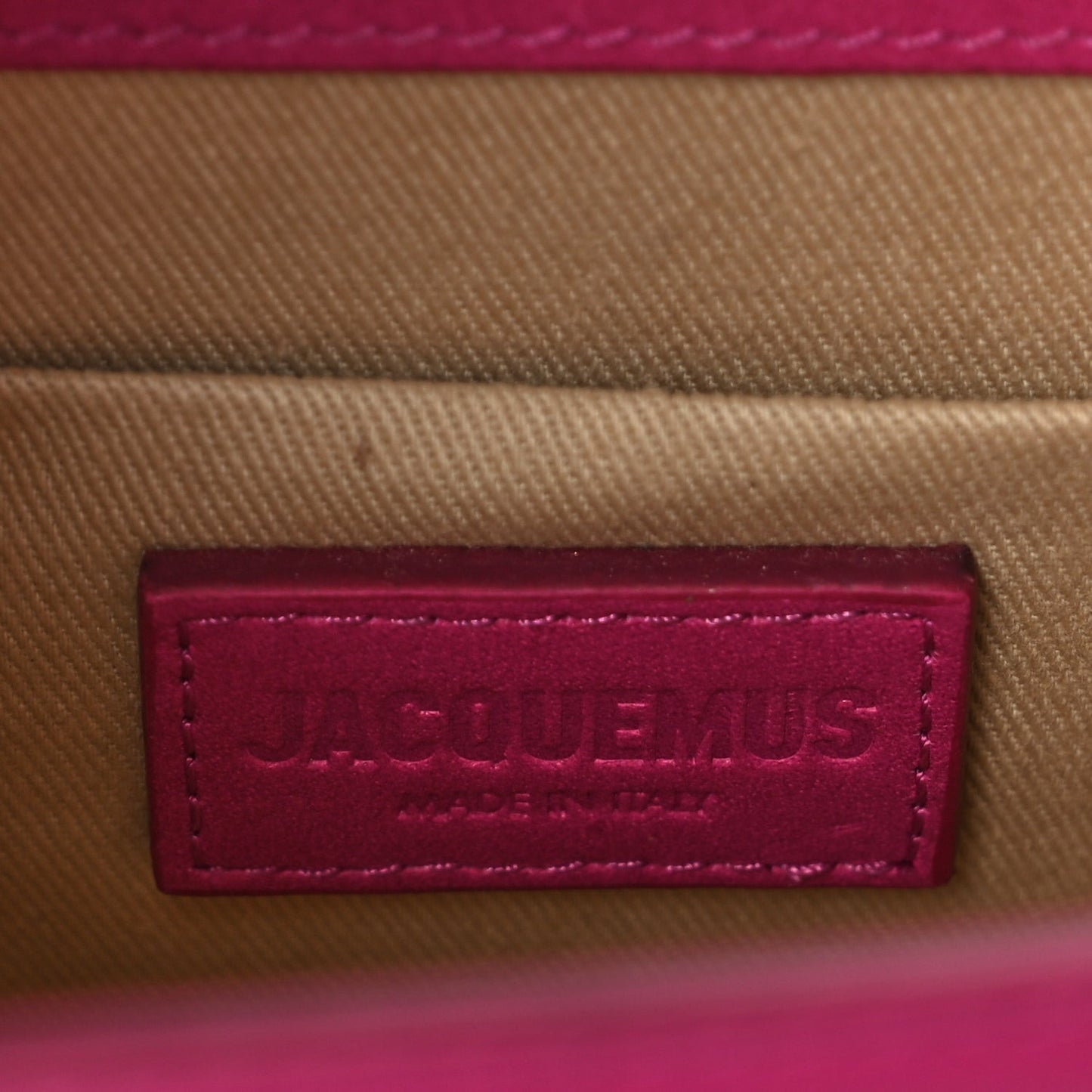 Smooth Calfskin Le Chiquito Moyen Dark Pink
