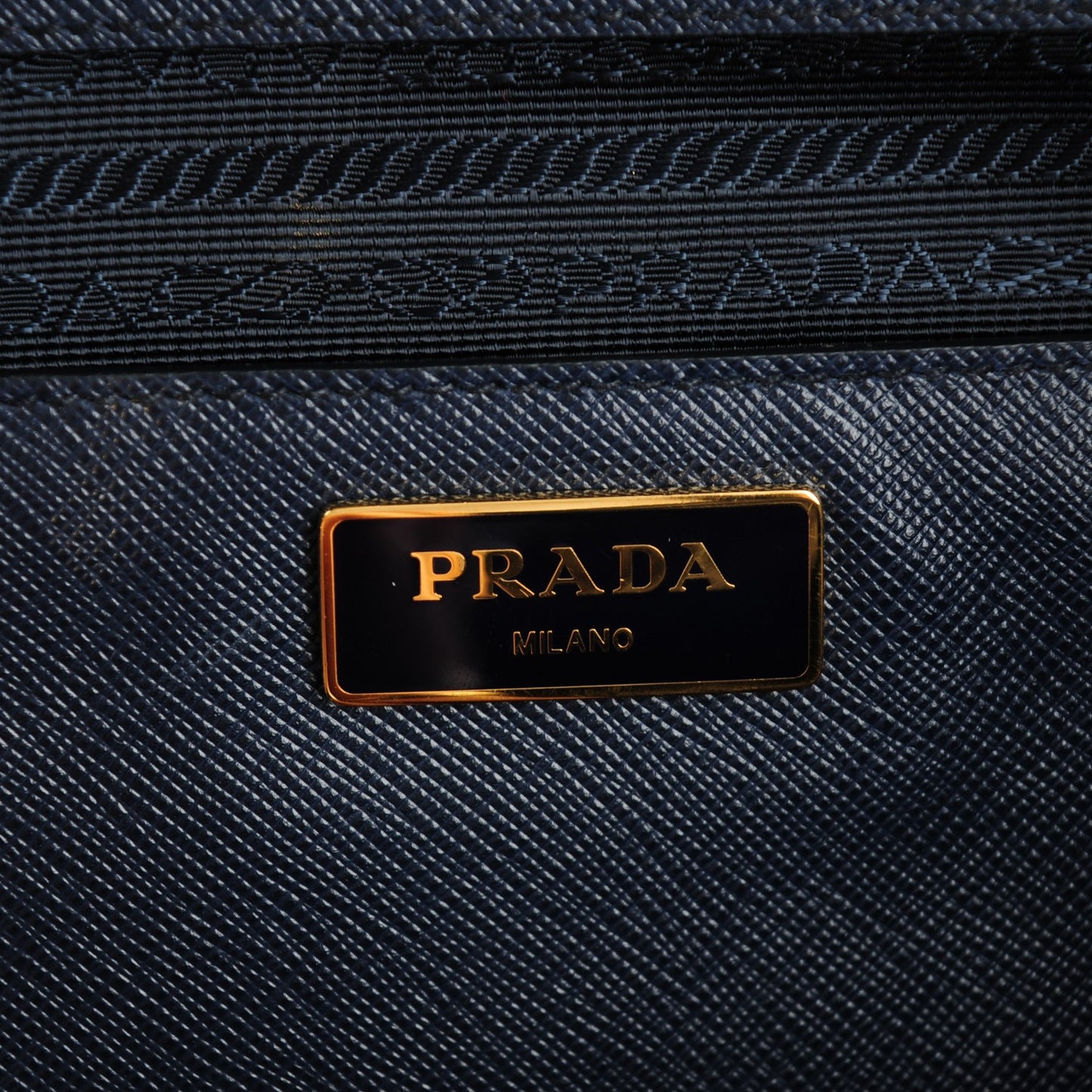 Saffiano Lux Extra Large Galleria Double Zip Tote Baltico