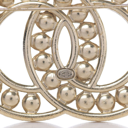 Chanel Pearl Crystal CC Brooch Gold 3 of 3