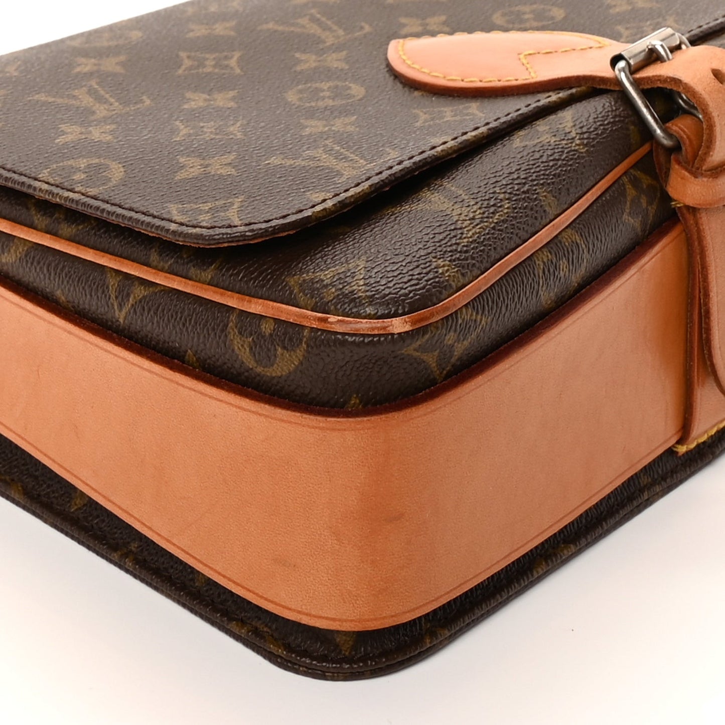 Monogram Cartouchiere 26
