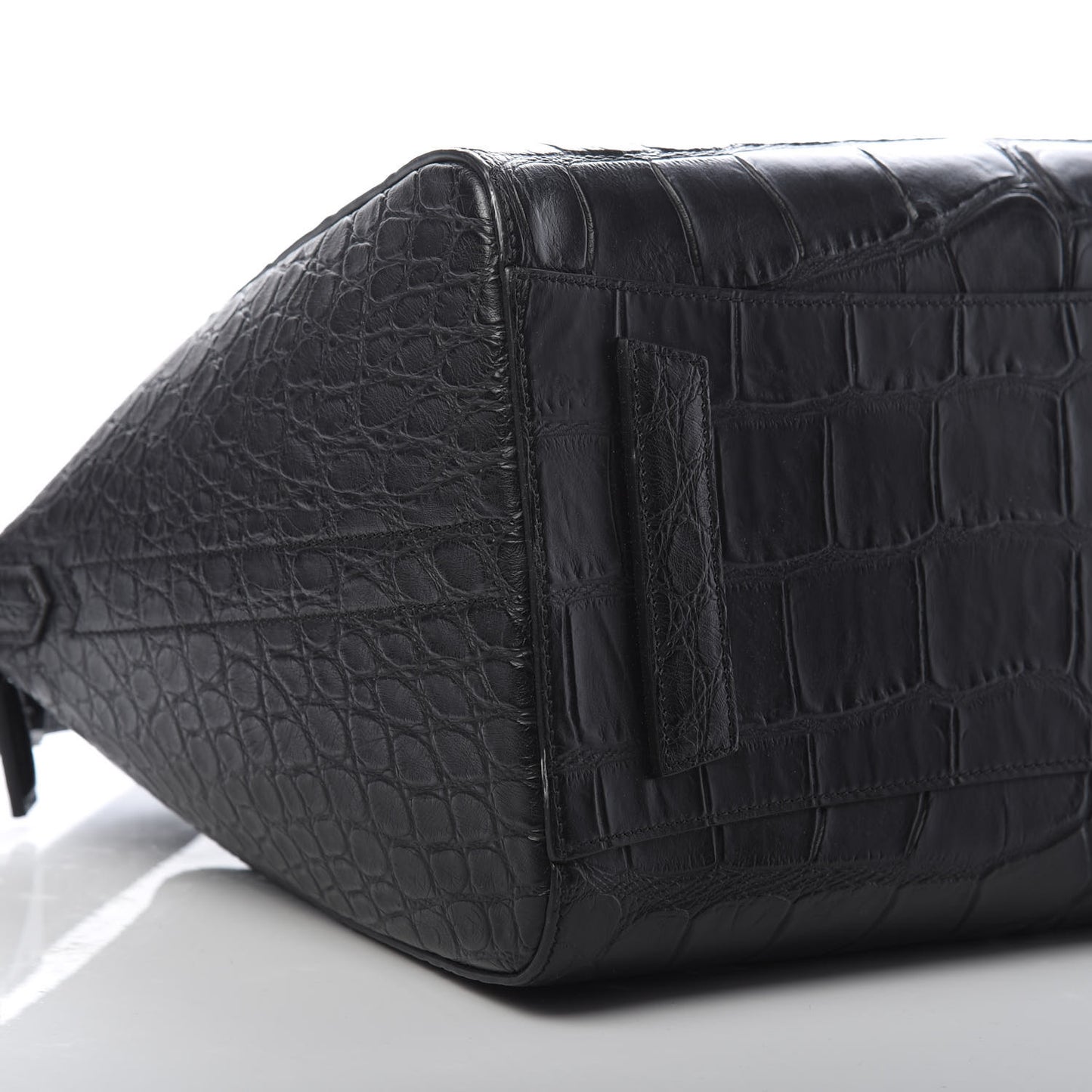 Calfskin Crocodile Embossed 3D Stud Medium Antigona Black