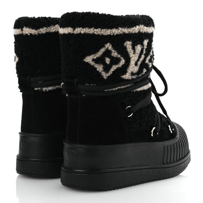 Louis Vuitton Suede Shearling Polar Flat Half Boots Black 5 of 7