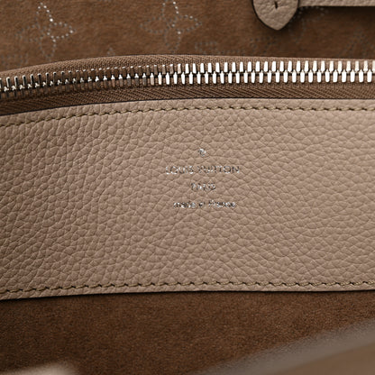 Louis Vuitton Mahina Bella Tote Galet 6 of 9