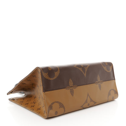 Louis Vuitton Reverse Monogram Giant Onthego MM 4 of 10