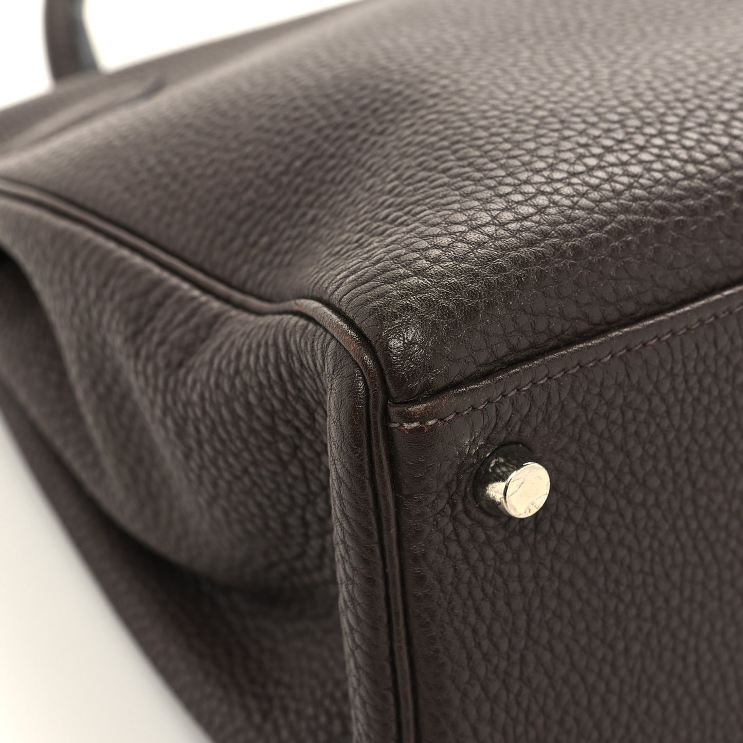 Togo Kelly Retourne 32 Chocolate