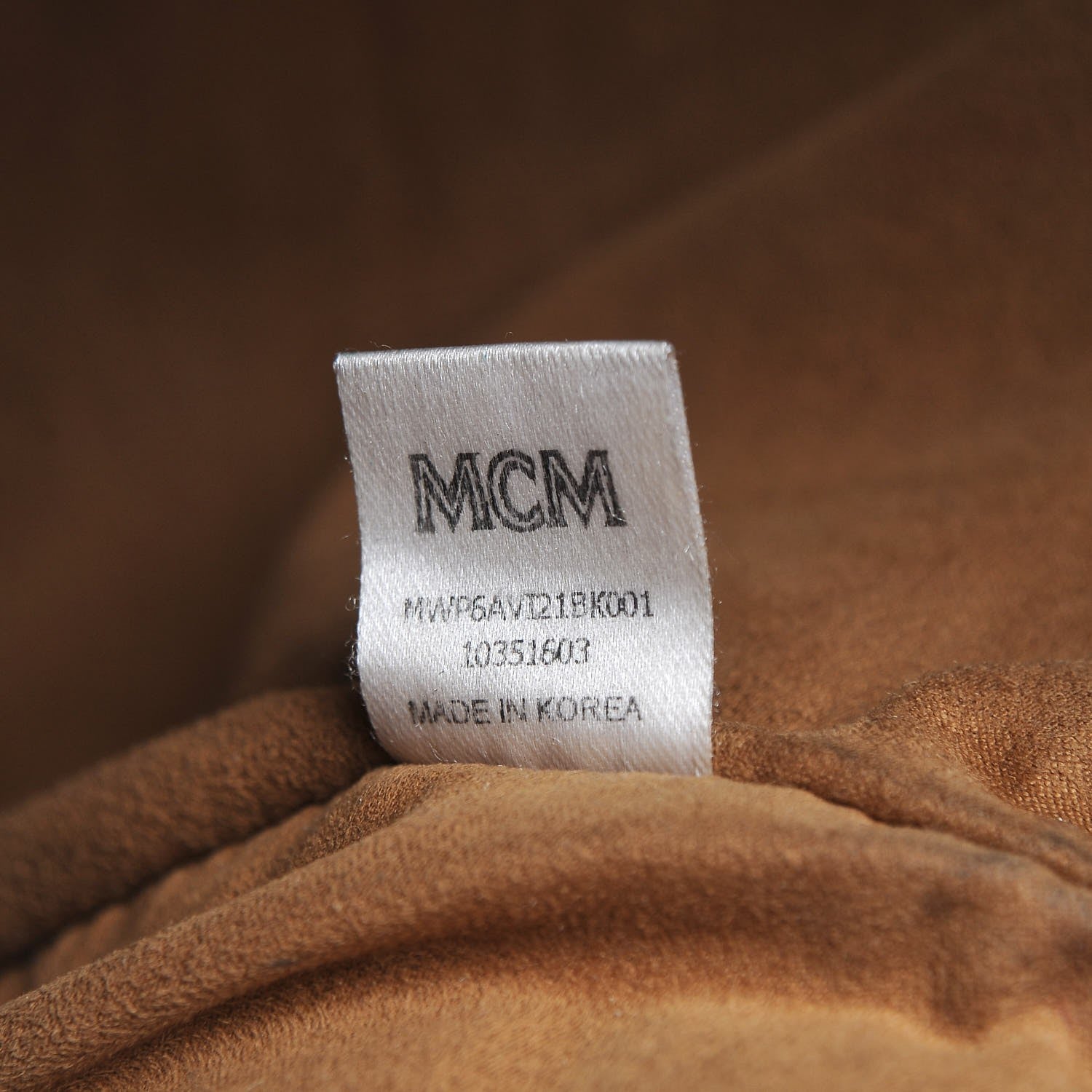 MCM Visetos Large Liz Reversible Shopper Tote Black 13 of 33