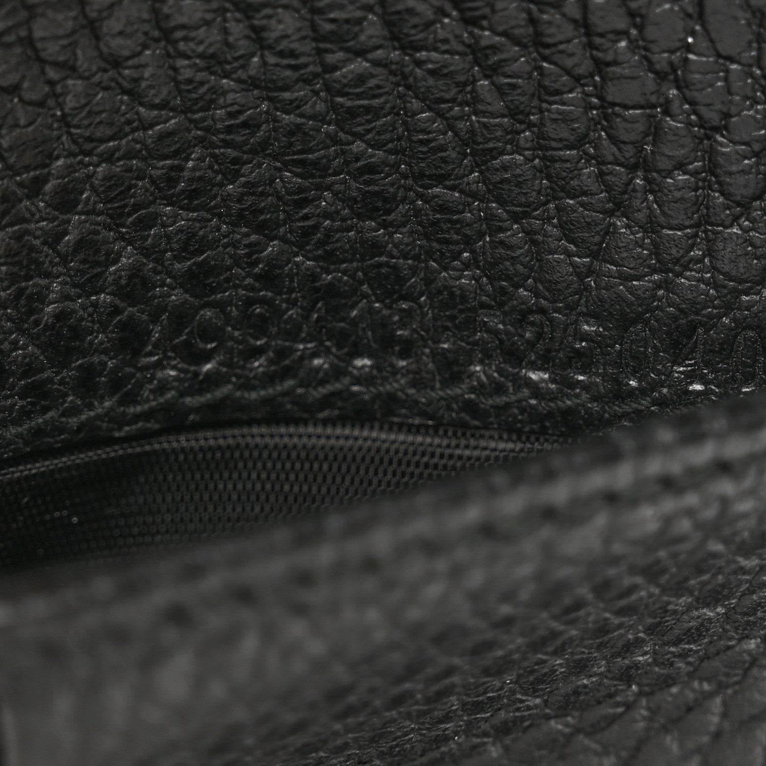 Gucci Pebbled Calfskin Butterfly Card Case Wallet Black 7 of 9