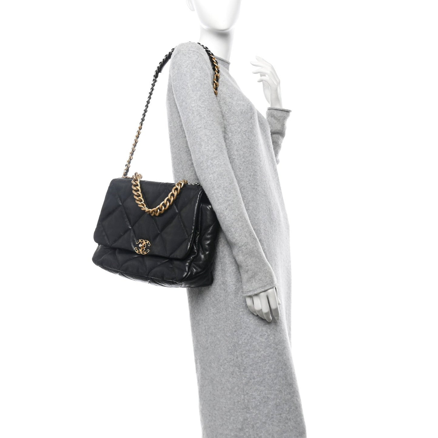 Lambskin Quilted Maxi 19 Flap Black