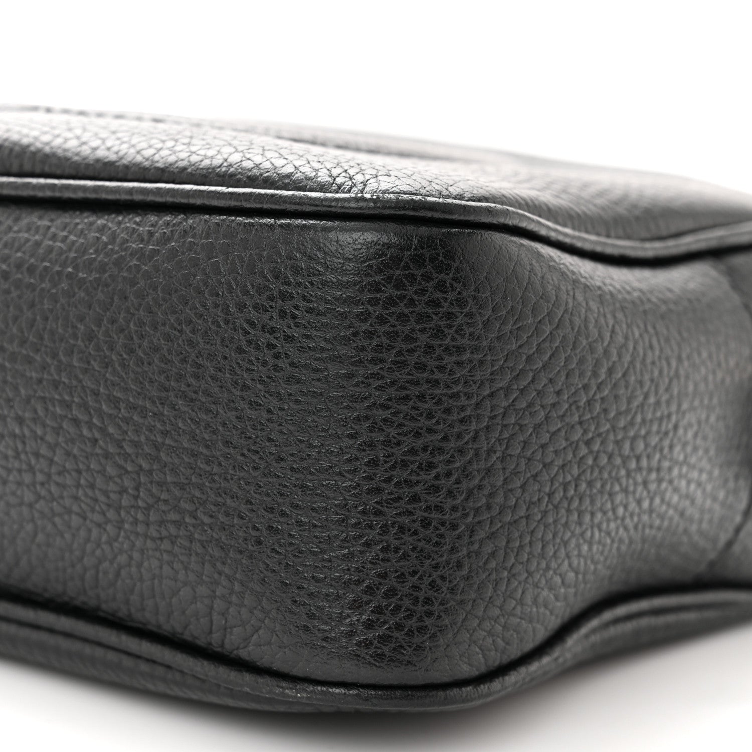 Gucci Pebbled Calfskin Small Soho Disco Bag Black 9 of 9