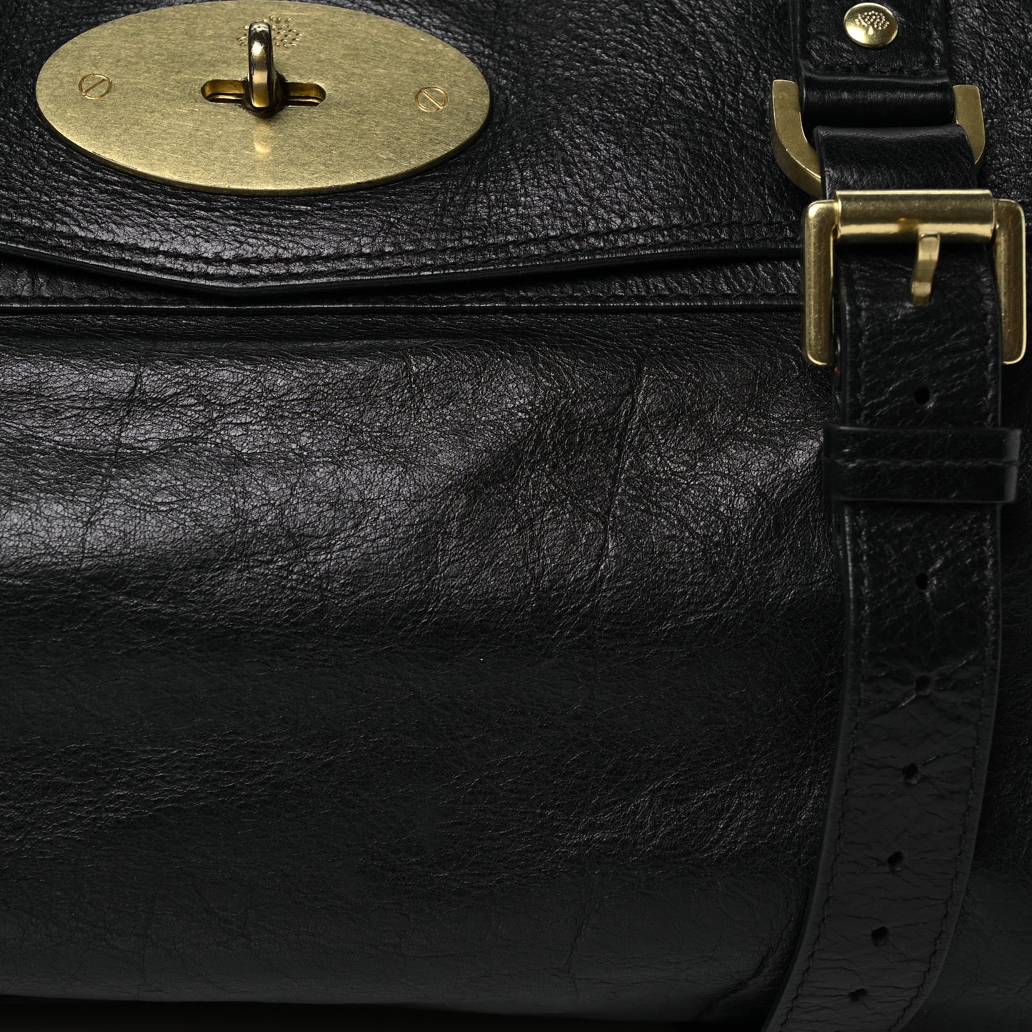 Soft Buffalo Oversized Alexa Black