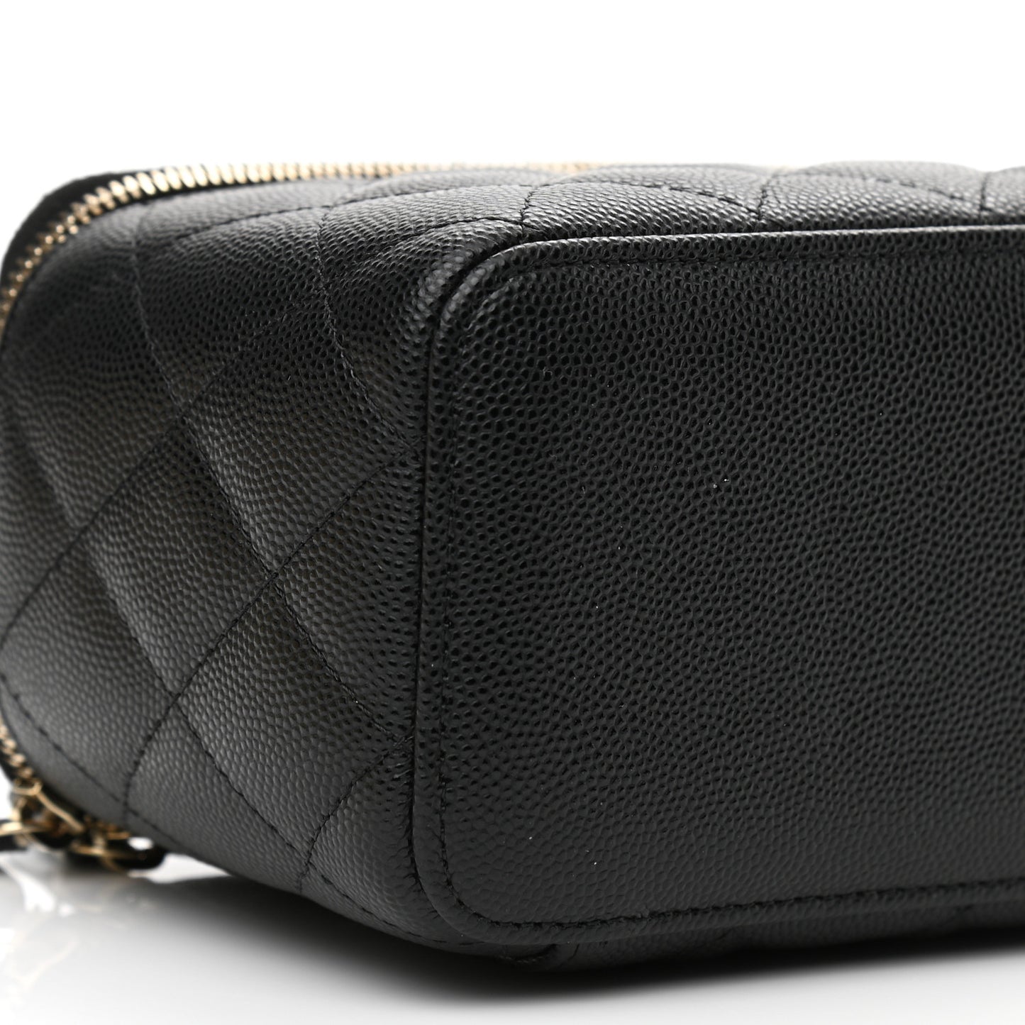 Caviar Quilted Small Vanity Case With Chain Black