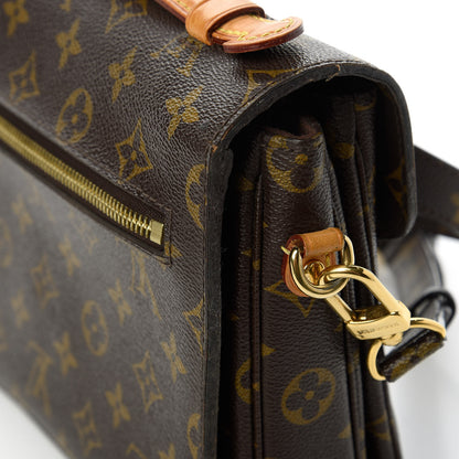 Louis Vuitton Monogram Pochette Metis 12 of 12